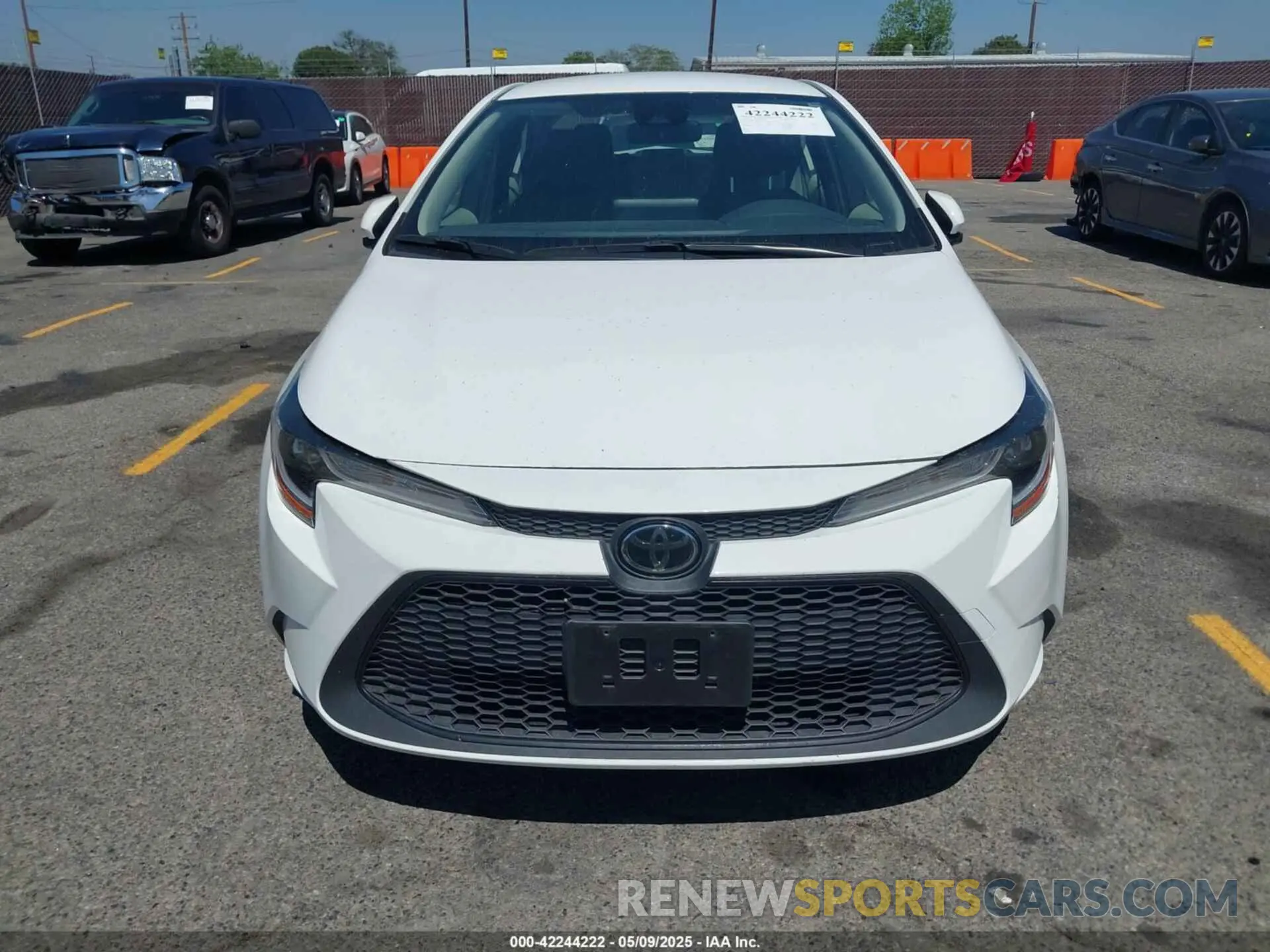 12 fotografías del automóvil dañado JTDEPMAE7NJ191324 TOYOTA COROLLA 2022