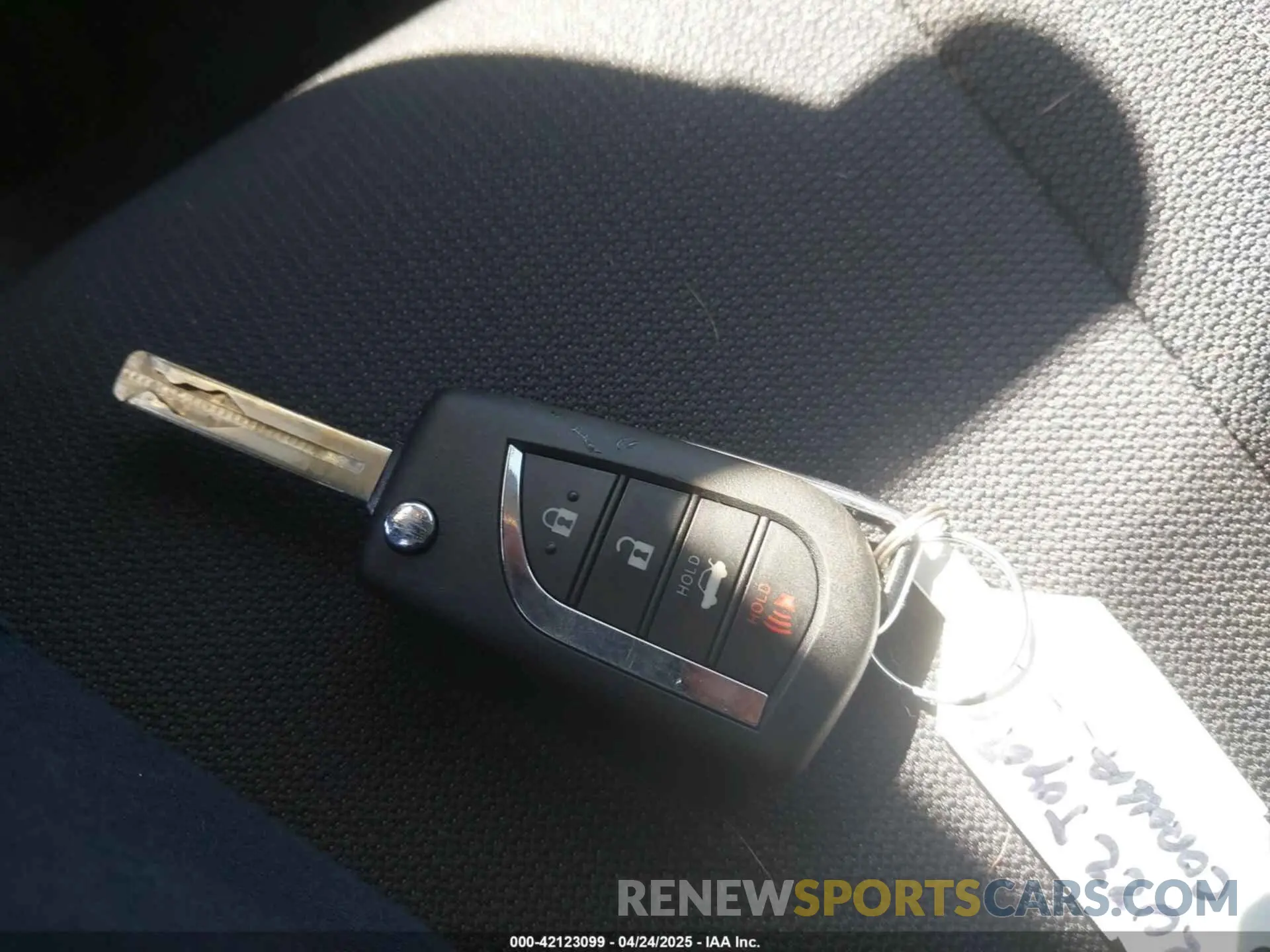 11 fotografías del automóvil dañado JTDEPMAE8N3014799 TOYOTA COROLLA 2022
