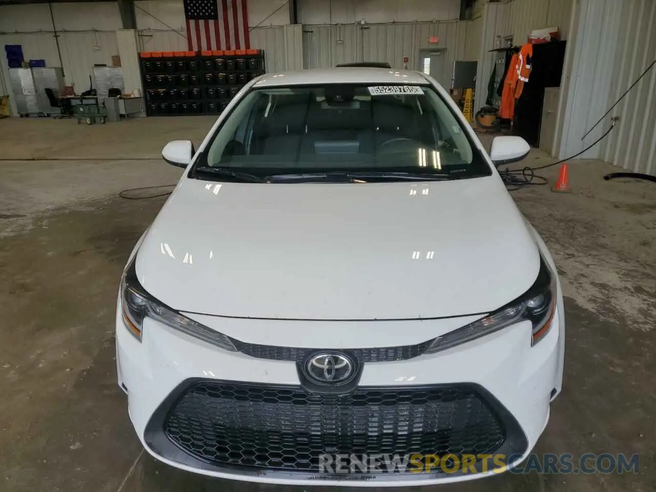 5 fotografías del automóvil dañado JTDEPMAE8N3020313 TOYOTA COROLLA 2022