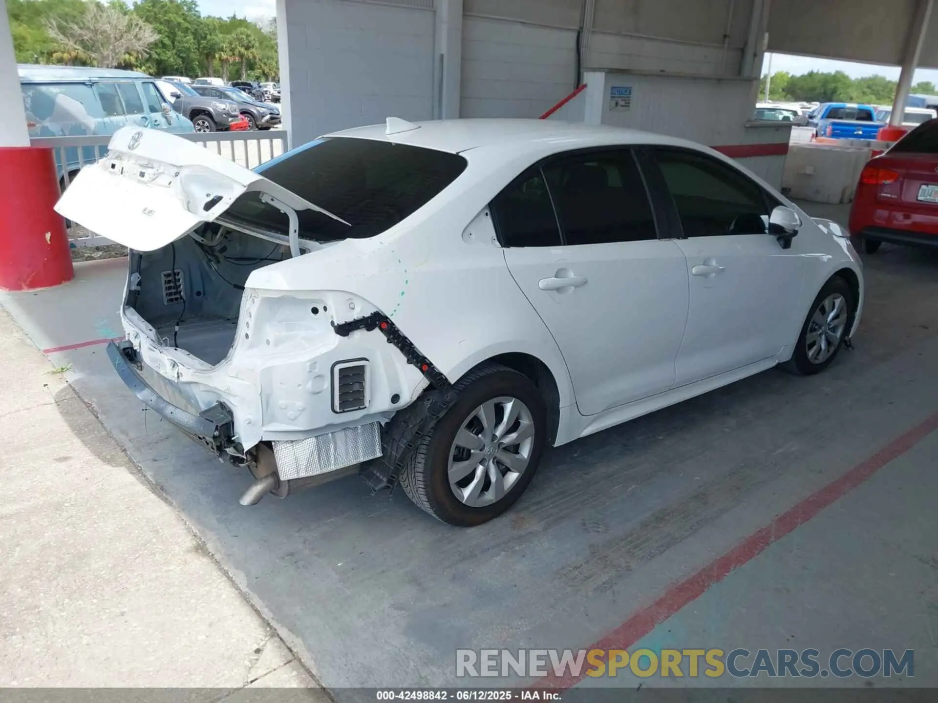 4 fotografías del automóvil dañado JTDEPMAE9N3003780 TOYOTA COROLLA 2022
