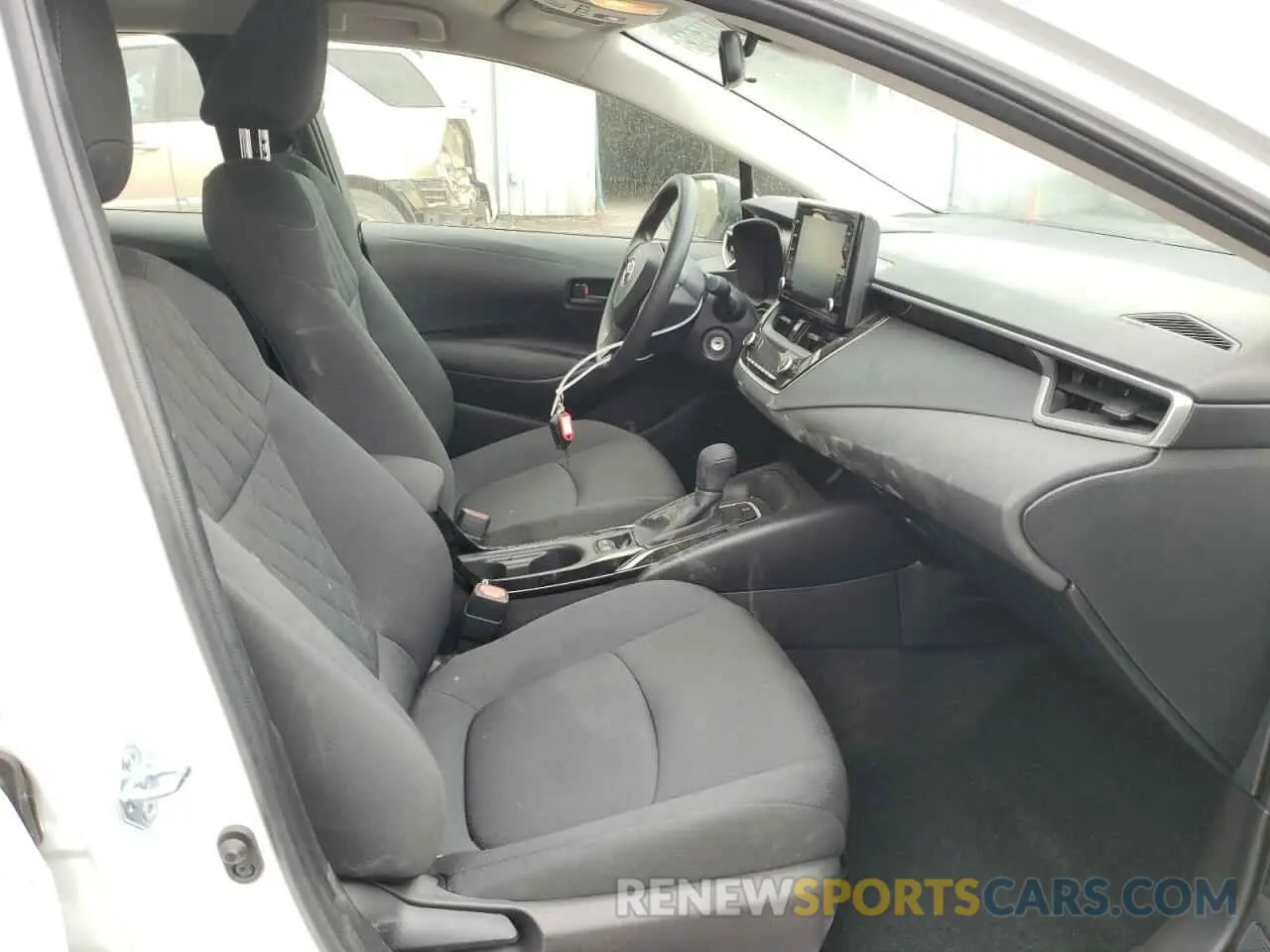 5 fotografías del automóvil dañado JTDEPMAE9N3017713 TOYOTA COROLLA 2022
