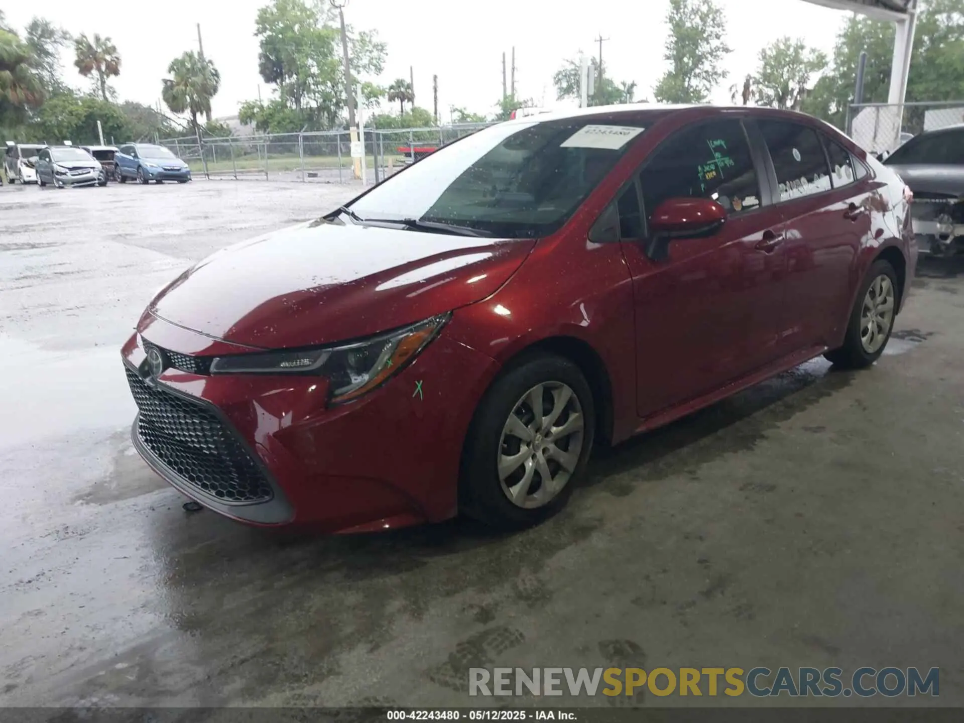 2 fotografías del automóvil dañado JTDEPMAEXNJ197733 TOYOTA COROLLA 2022