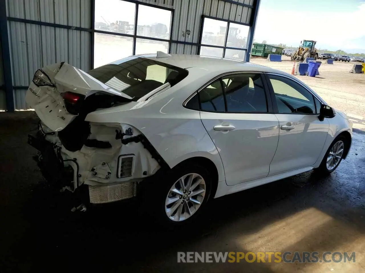 3 fotografías del automóvil dañado JTDFPMAE9N3016887 TOYOTA COROLLA 2022
