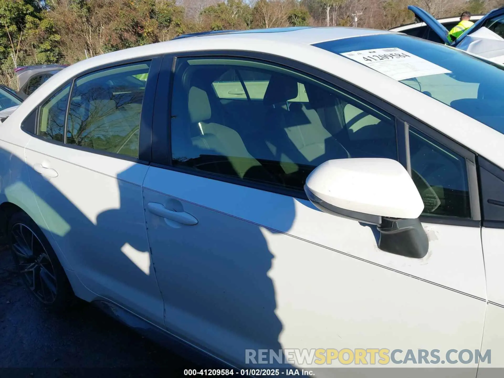 13 fotografías del automóvil dañado JTDP4MCE5N3507970 TOYOTA COROLLA 2022