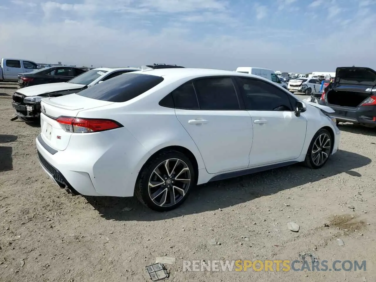 3 fotografías del automóvil dañado JTDS4MCE1N3502243 TOYOTA COROLLA 2022