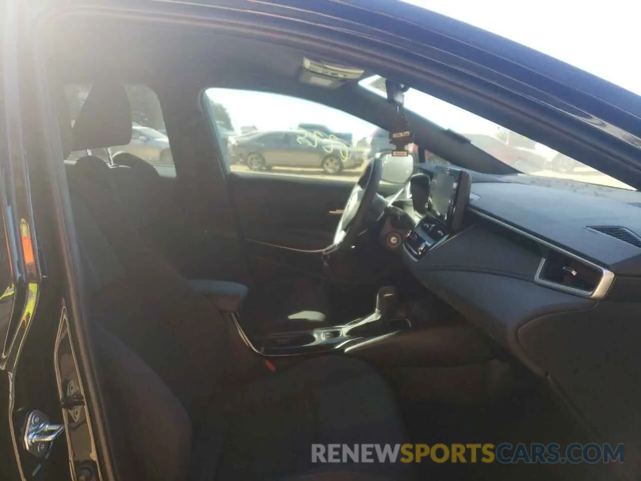 5 fotografías del automóvil dañado JTDS4MCE1NJ095326 TOYOTA COROLLA 2022