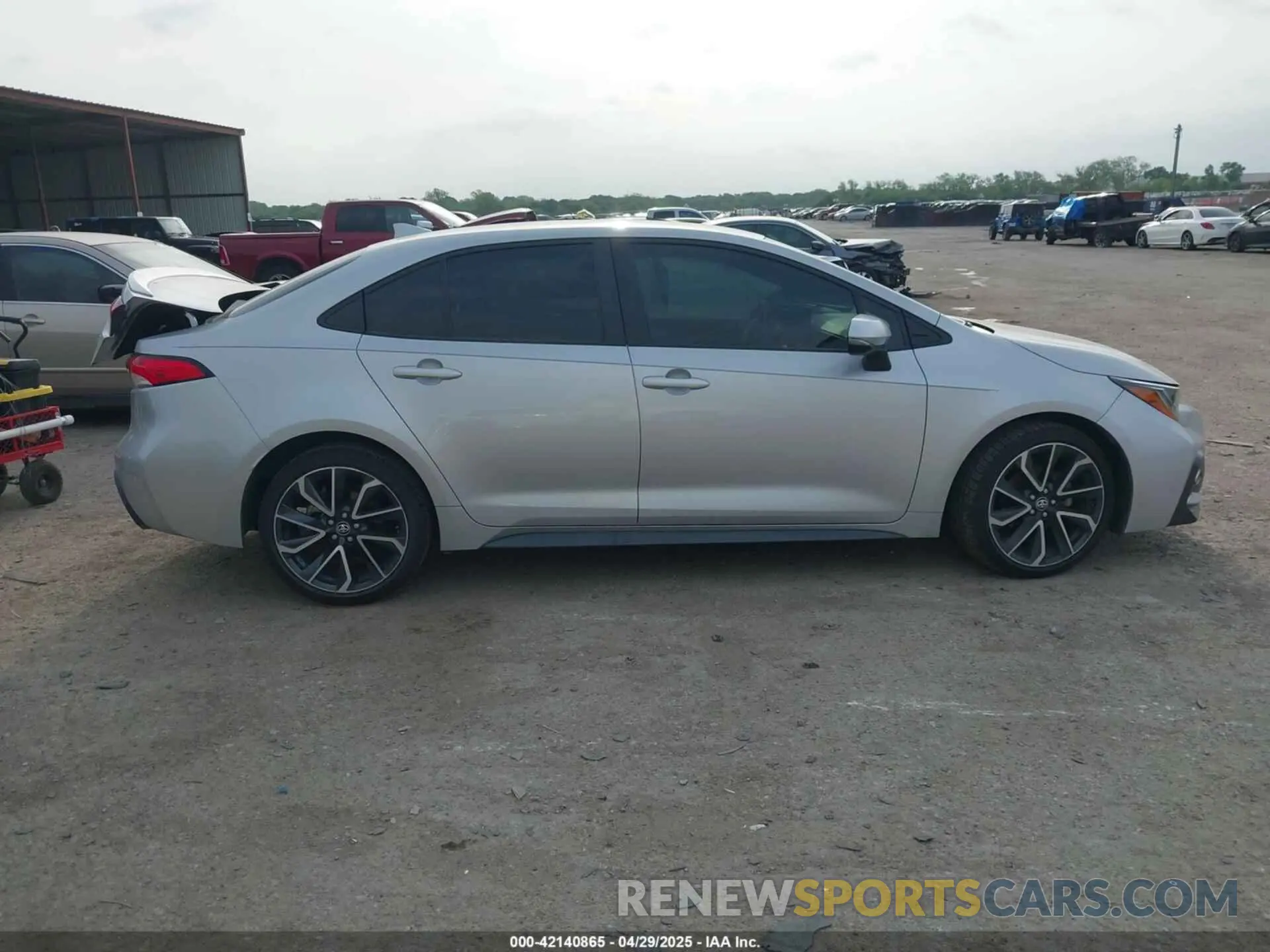13 fotografías del automóvil dañado JTDS4MCE3N3504169 TOYOTA COROLLA 2022