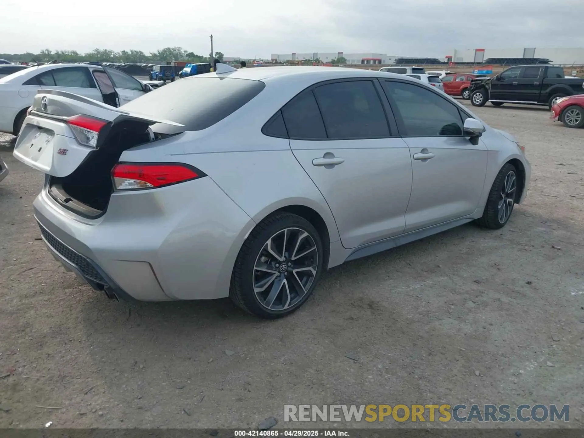 4 fotografías del automóvil dañado JTDS4MCE3N3504169 TOYOTA COROLLA 2022