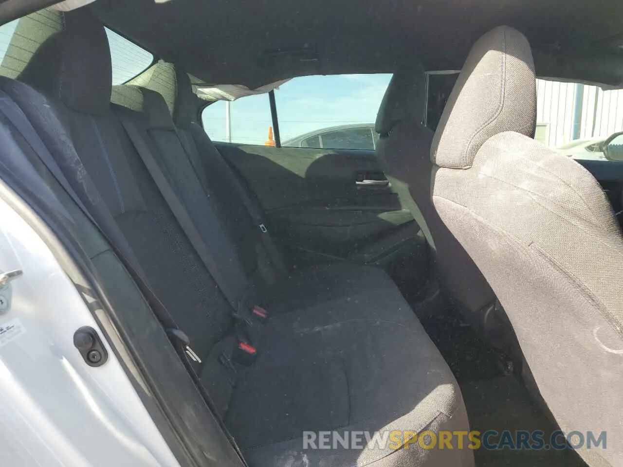 10 fotografías del automóvil dañado JTDS4MCE3N3506522 TOYOTA COROLLA 2022
