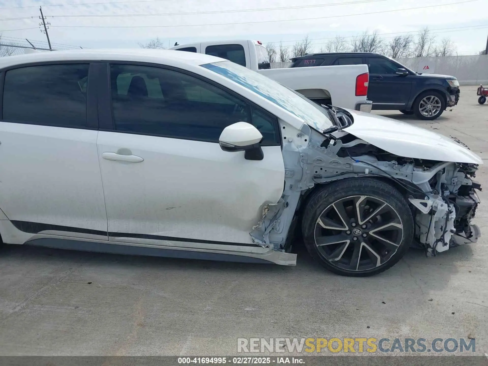 14 fotografías del automóvil dañado JTDS4MCE3N3507251 TOYOTA COROLLA 2022