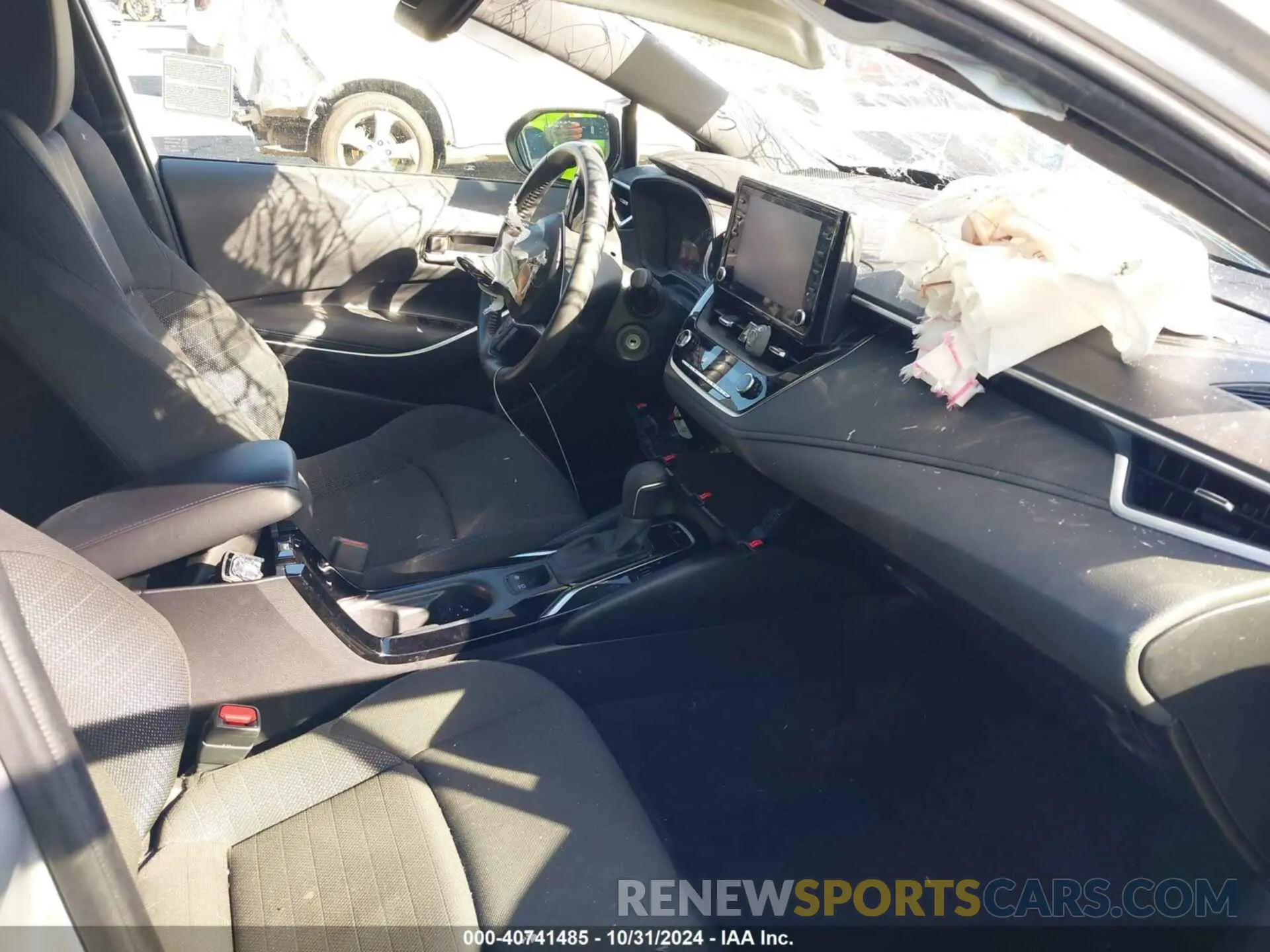 5 fotografías del automóvil dañado JTDS4MCE3NJ089575 TOYOTA COROLLA 2022