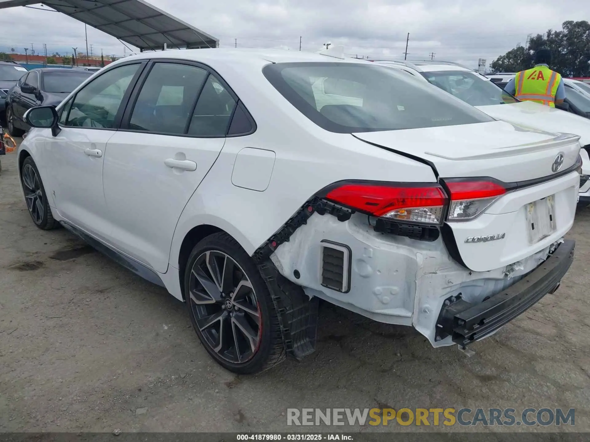 3 fotografías del automóvil dañado JTDS4MCE4N3502754 TOYOTA COROLLA 2022