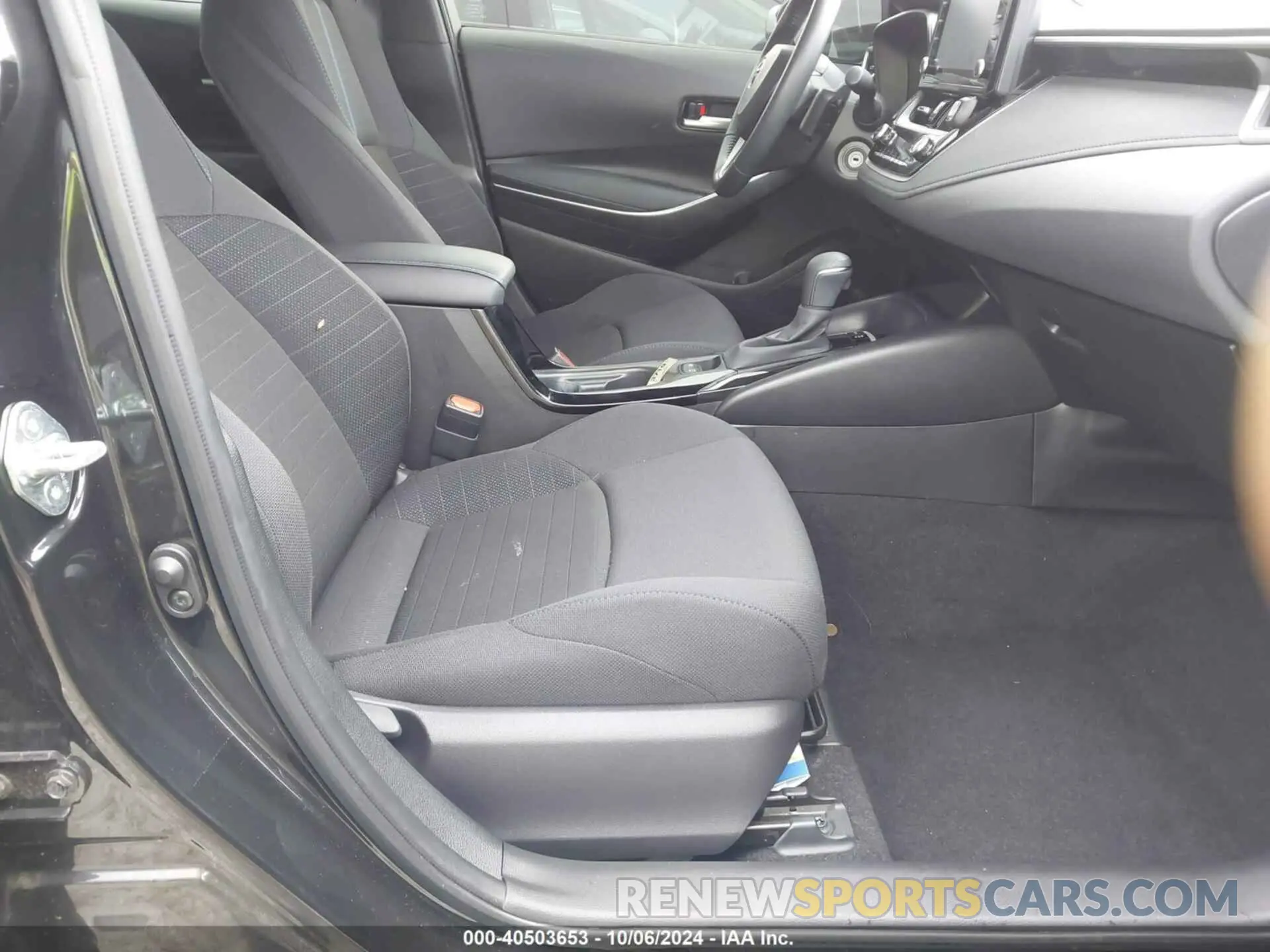 5 fotografías del automóvil dañado JTDS4MCE4NJ095580 TOYOTA COROLLA 2022