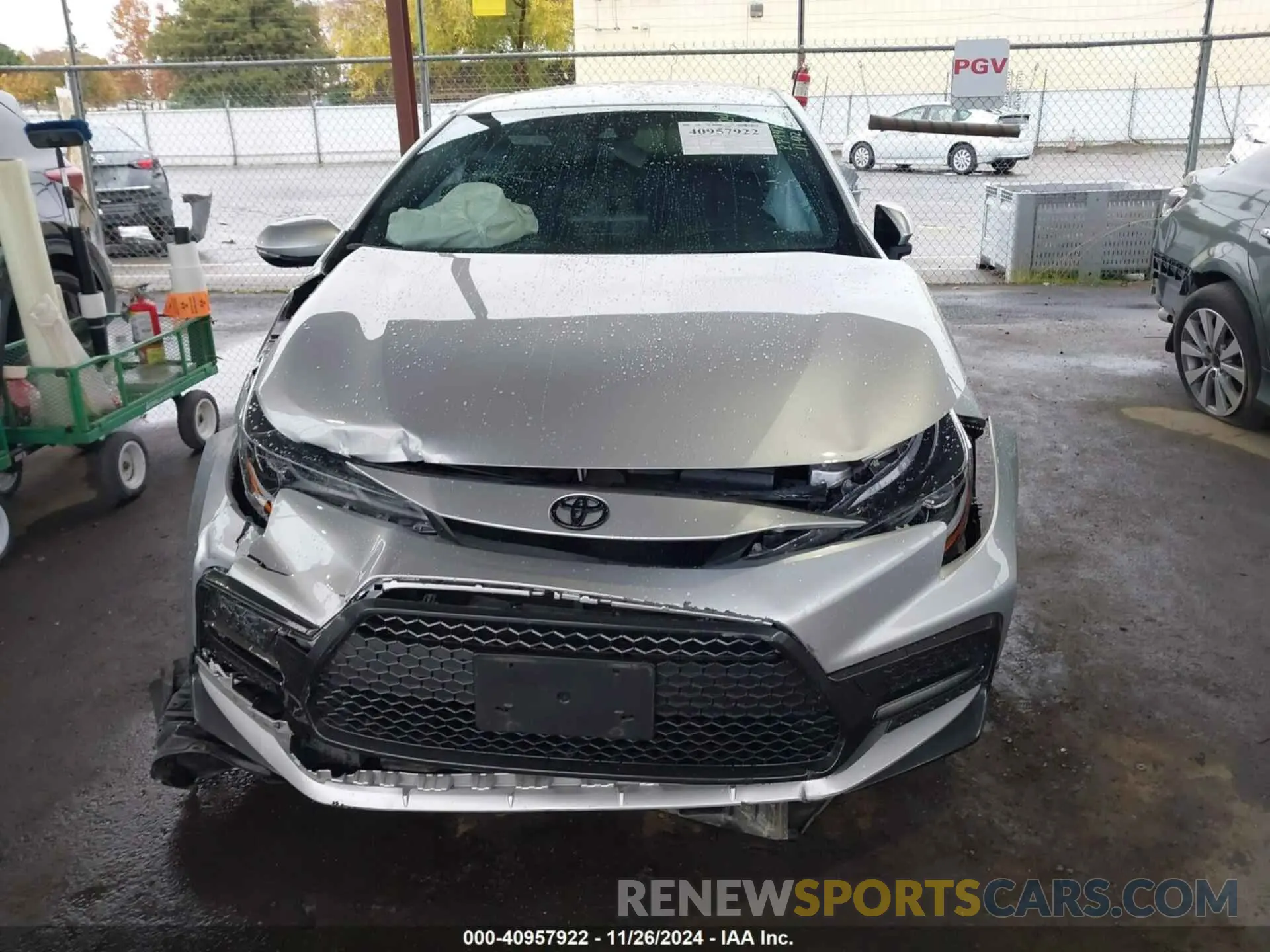 12 fotografías del automóvil dañado JTDS4MCE5N3503850 TOYOTA COROLLA 2022
