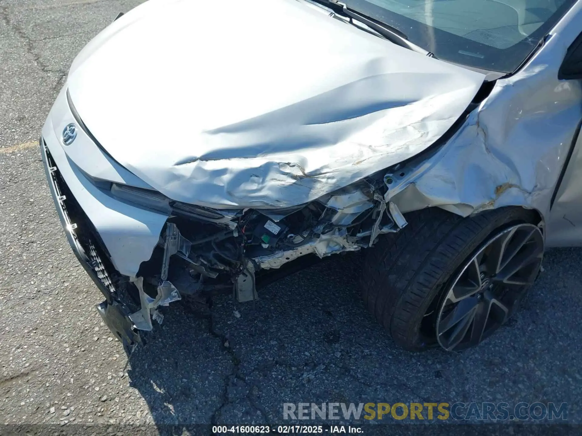 6 fotografías del automóvil dañado JTDS4MCE5NJ081154 TOYOTA COROLLA 2022