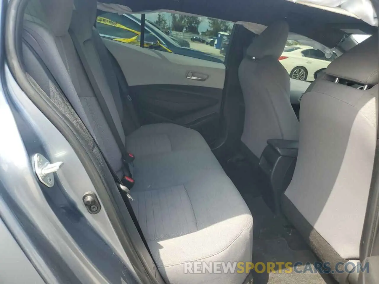 10 fotografías del automóvil dañado JTDS4MCE8NJ087806 TOYOTA COROLLA 2022