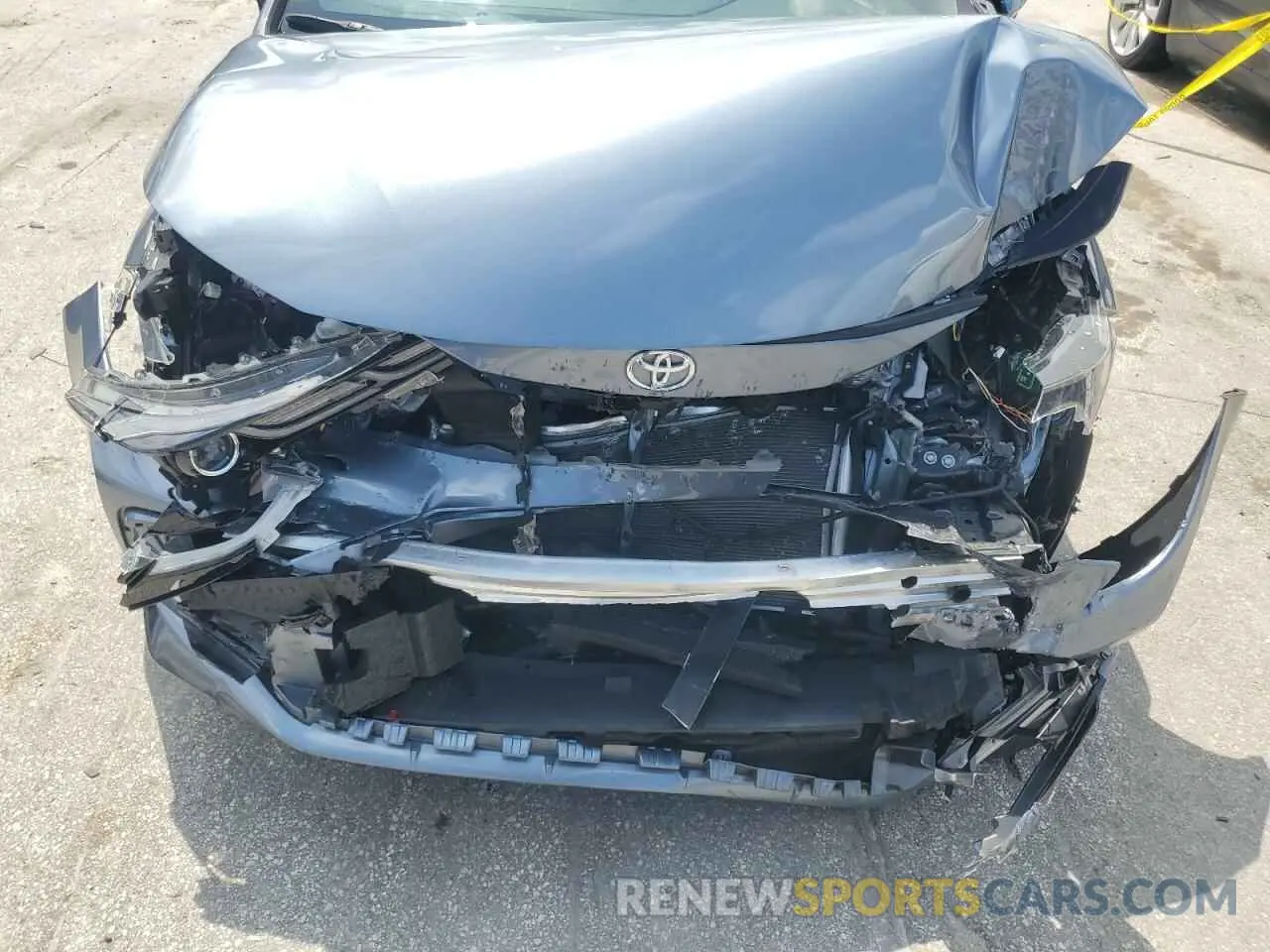 11 fotografías del automóvil dañado JTDS4MCE8NJ087806 TOYOTA COROLLA 2022
