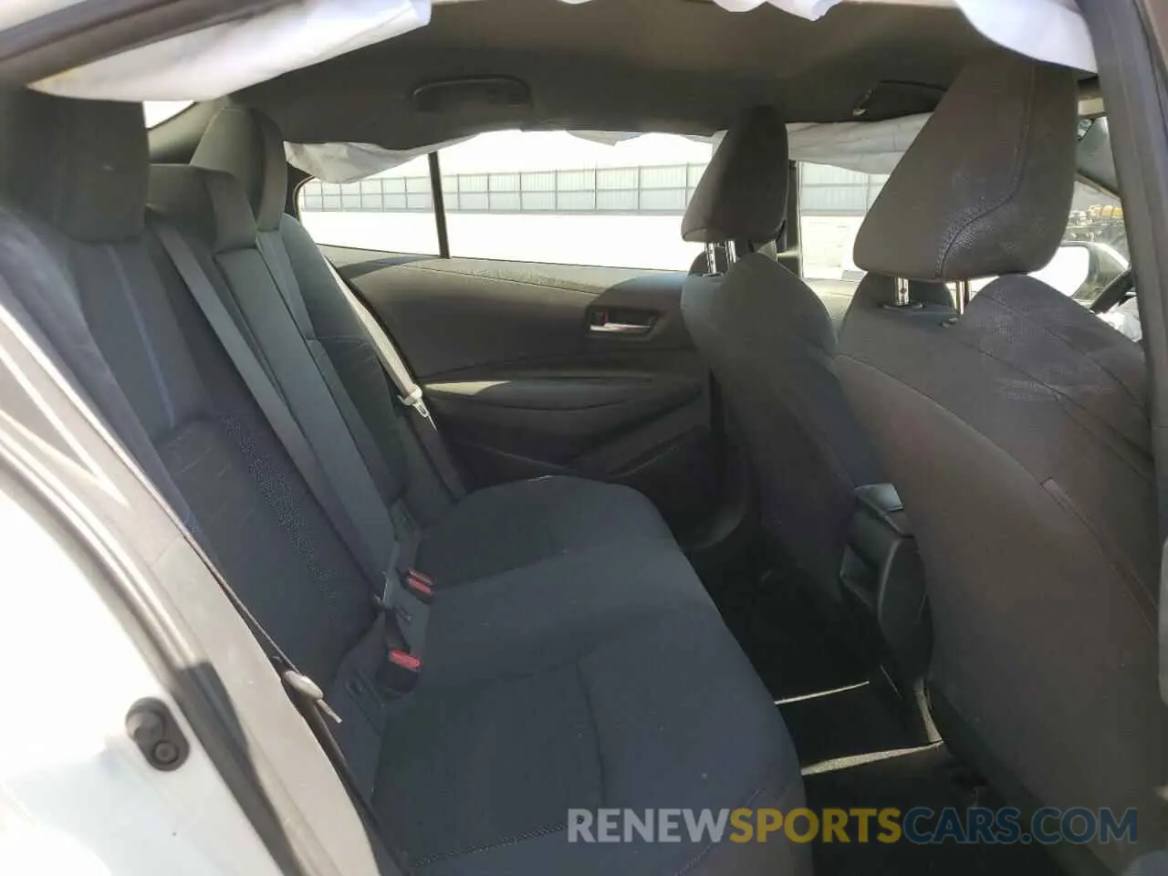 10 fotografías del automóvil dañado JTDS4MCE9N3501244 TOYOTA COROLLA 2022