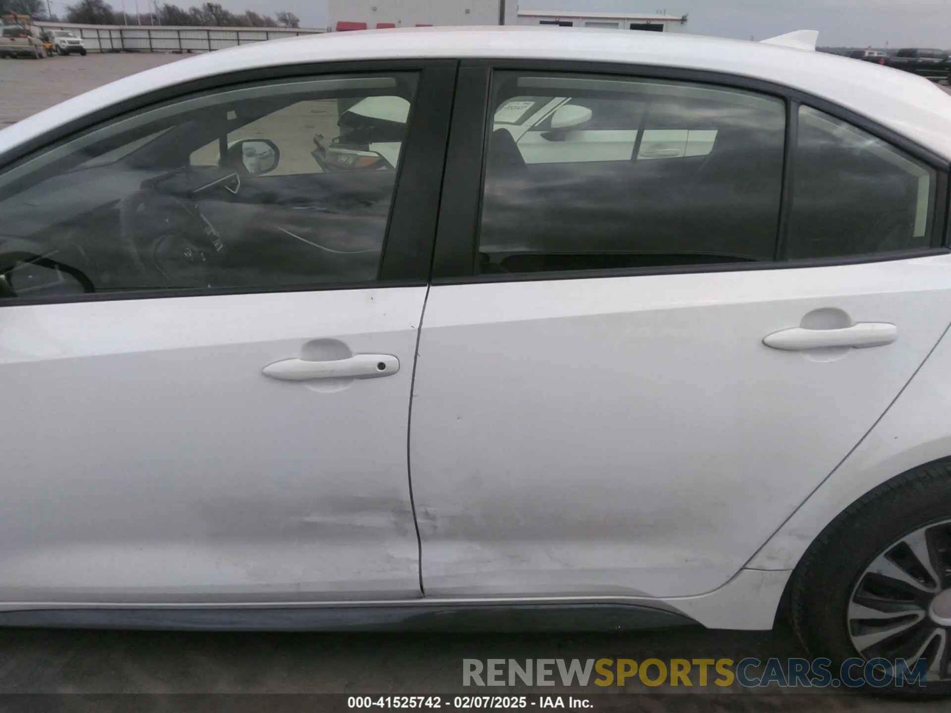 13 fotografías del automóvil dañado JTDS4MCE9N3501583 TOYOTA COROLLA 2022