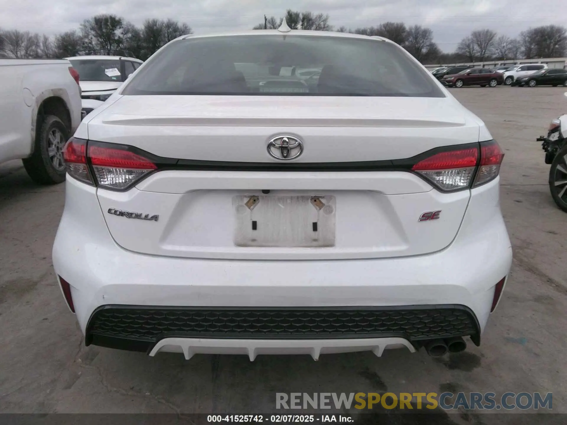 15 fotografías del automóvil dañado JTDS4MCE9N3501583 TOYOTA COROLLA 2022