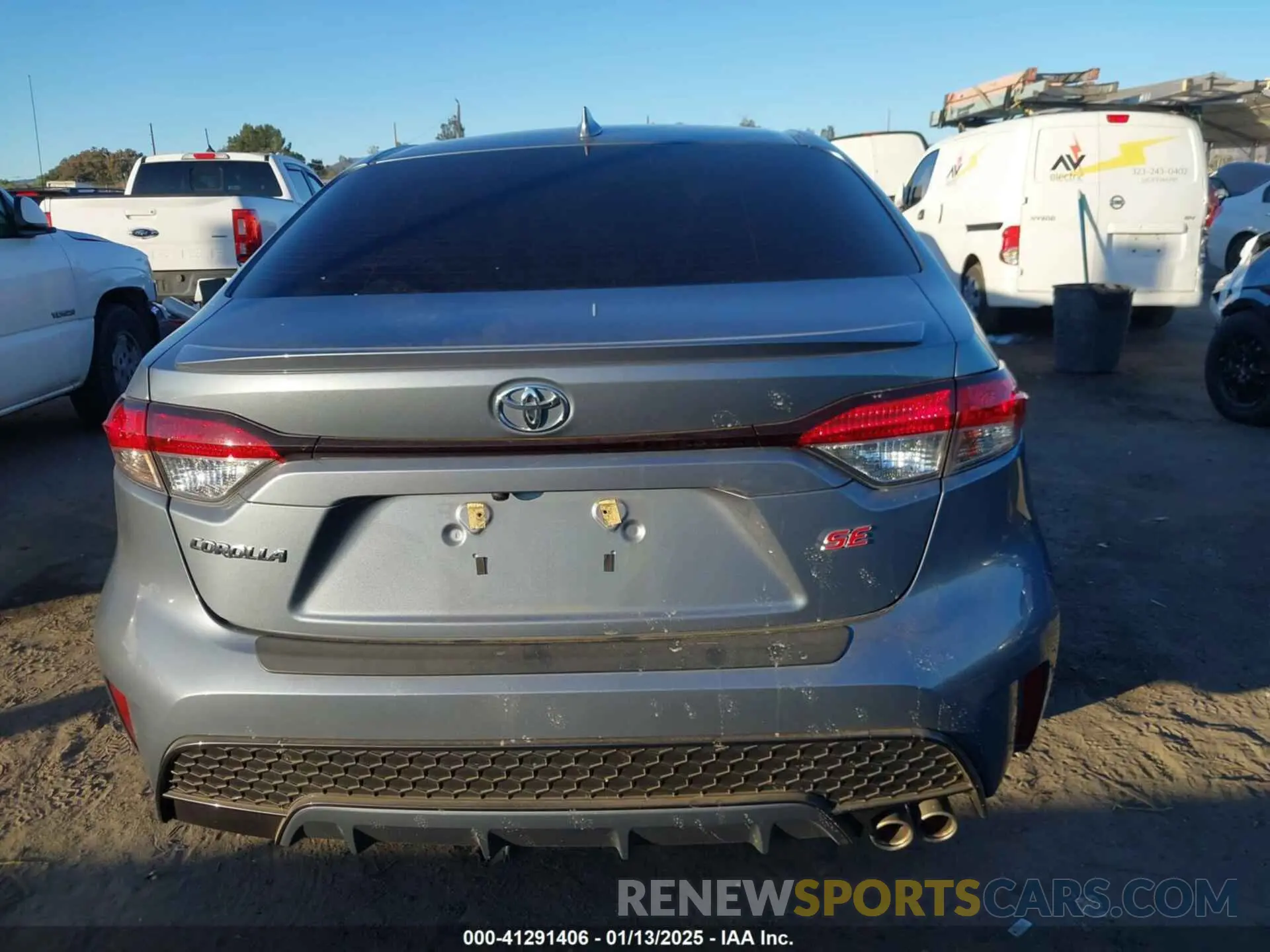 16 fotografías del automóvil dañado JTDS4MCE9NJ082078 TOYOTA COROLLA 2022