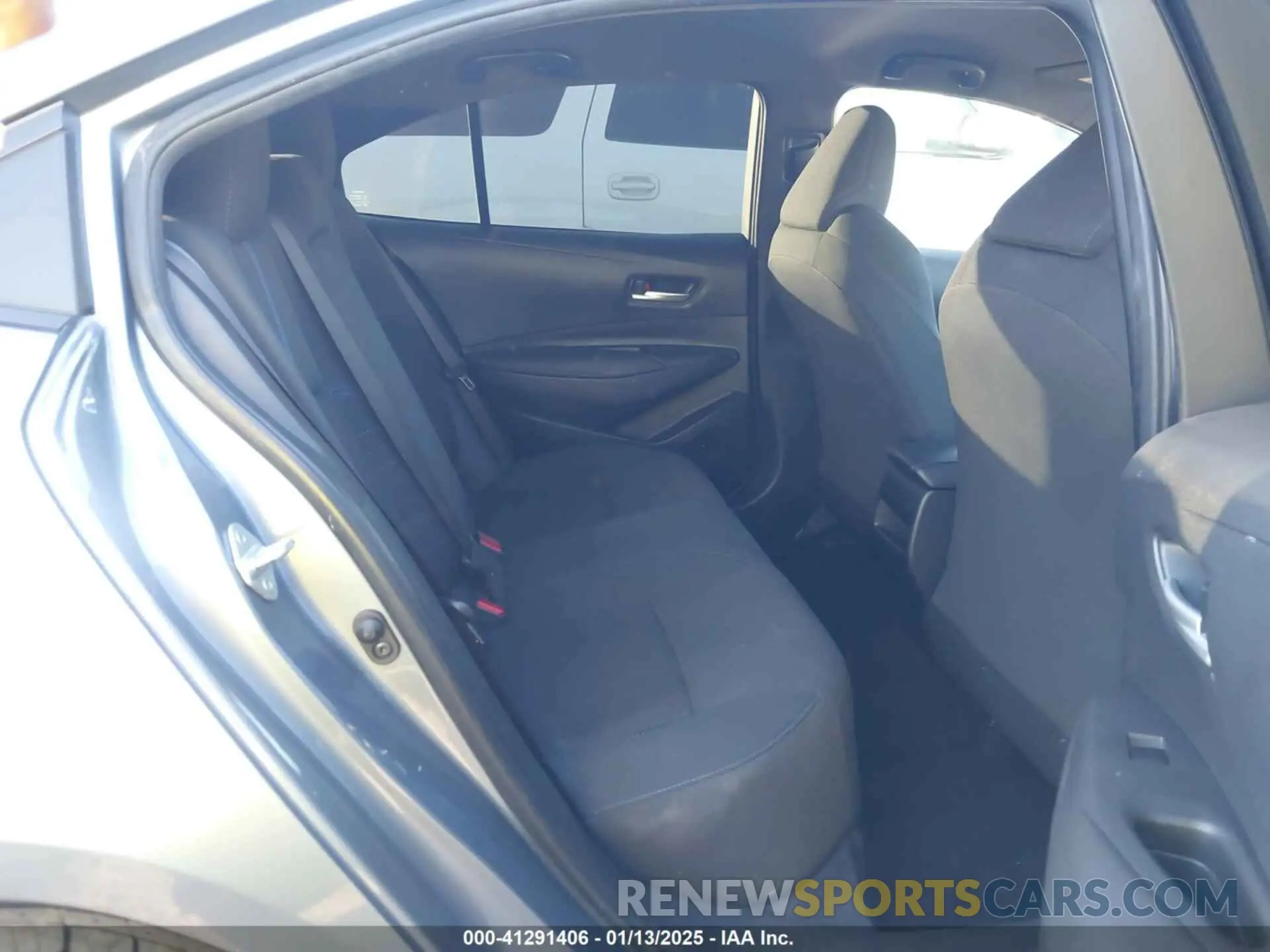 8 fotografías del automóvil dañado JTDS4MCE9NJ082078 TOYOTA COROLLA 2022
