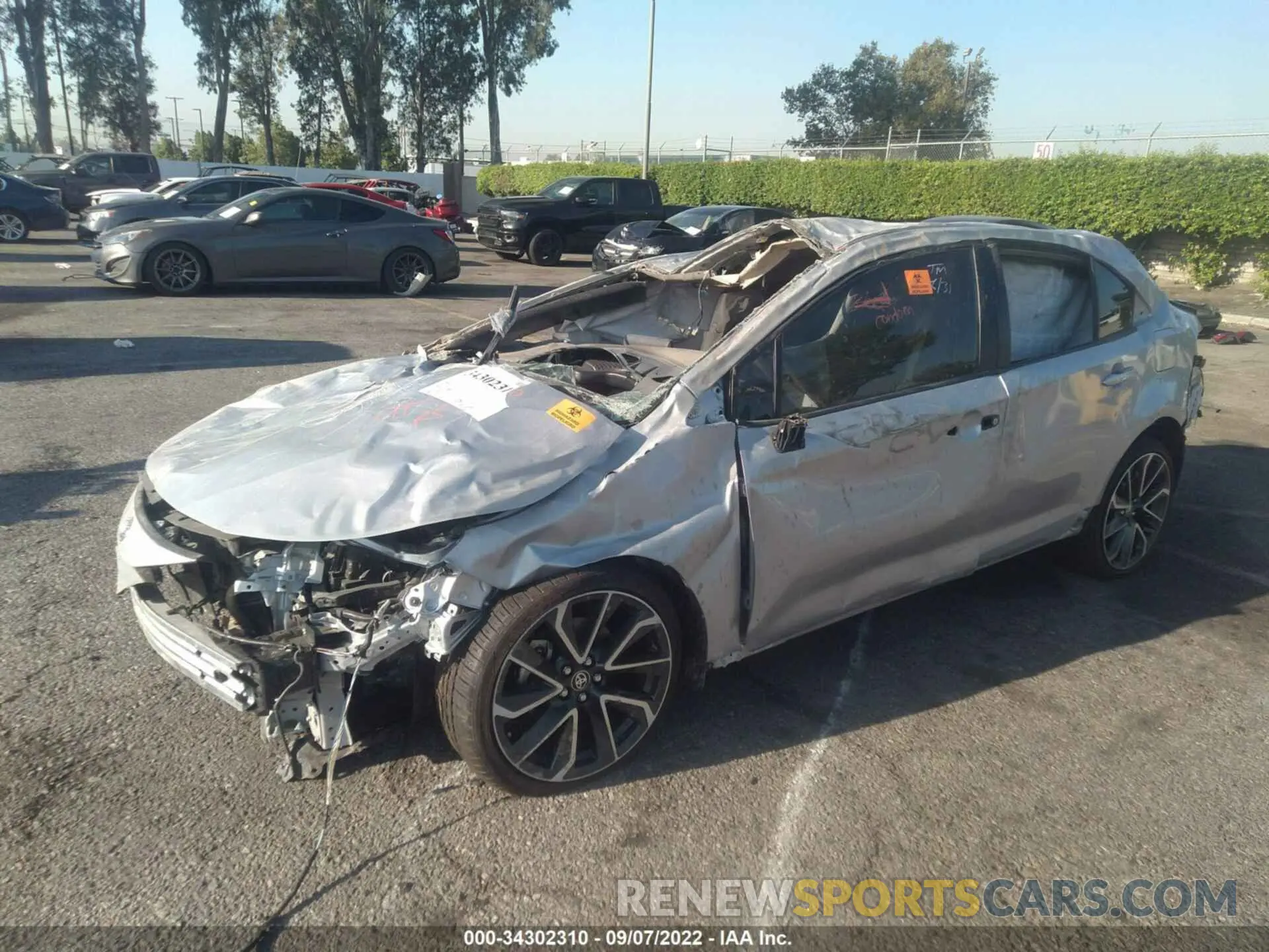 2 fotografías del automóvil dañado JTDS4MCEXN3509689 TOYOTA COROLLA 2022