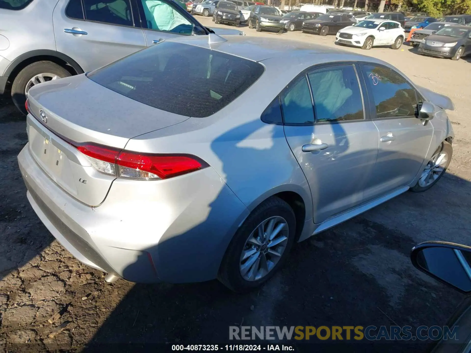 4 fotografías del automóvil dañado JTDVPMAE5NJ221999 TOYOTA COROLLA 2022