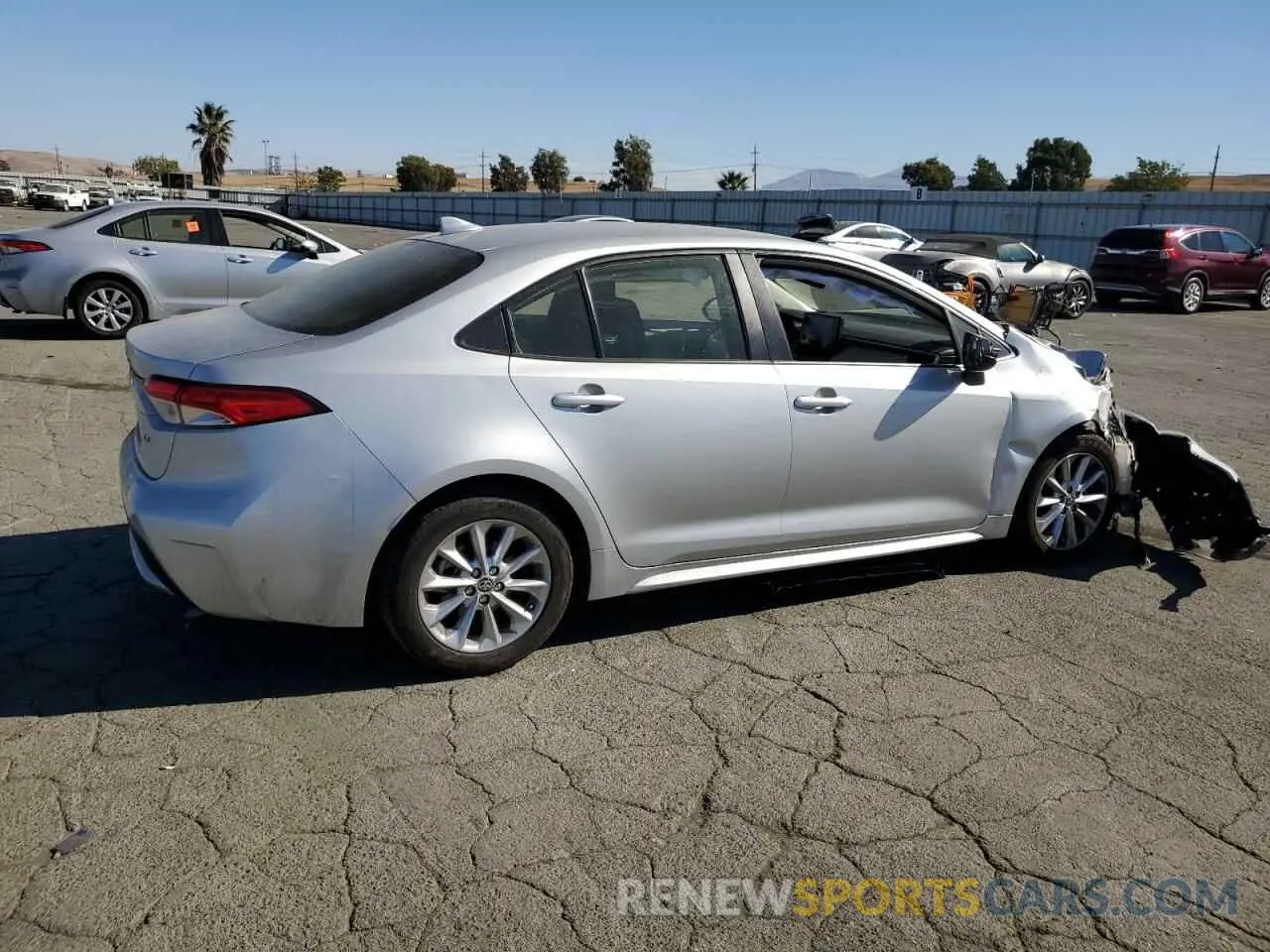 3 fotografías del automóvil dañado JTDVPMAE7NJ205335 TOYOTA COROLLA 2022