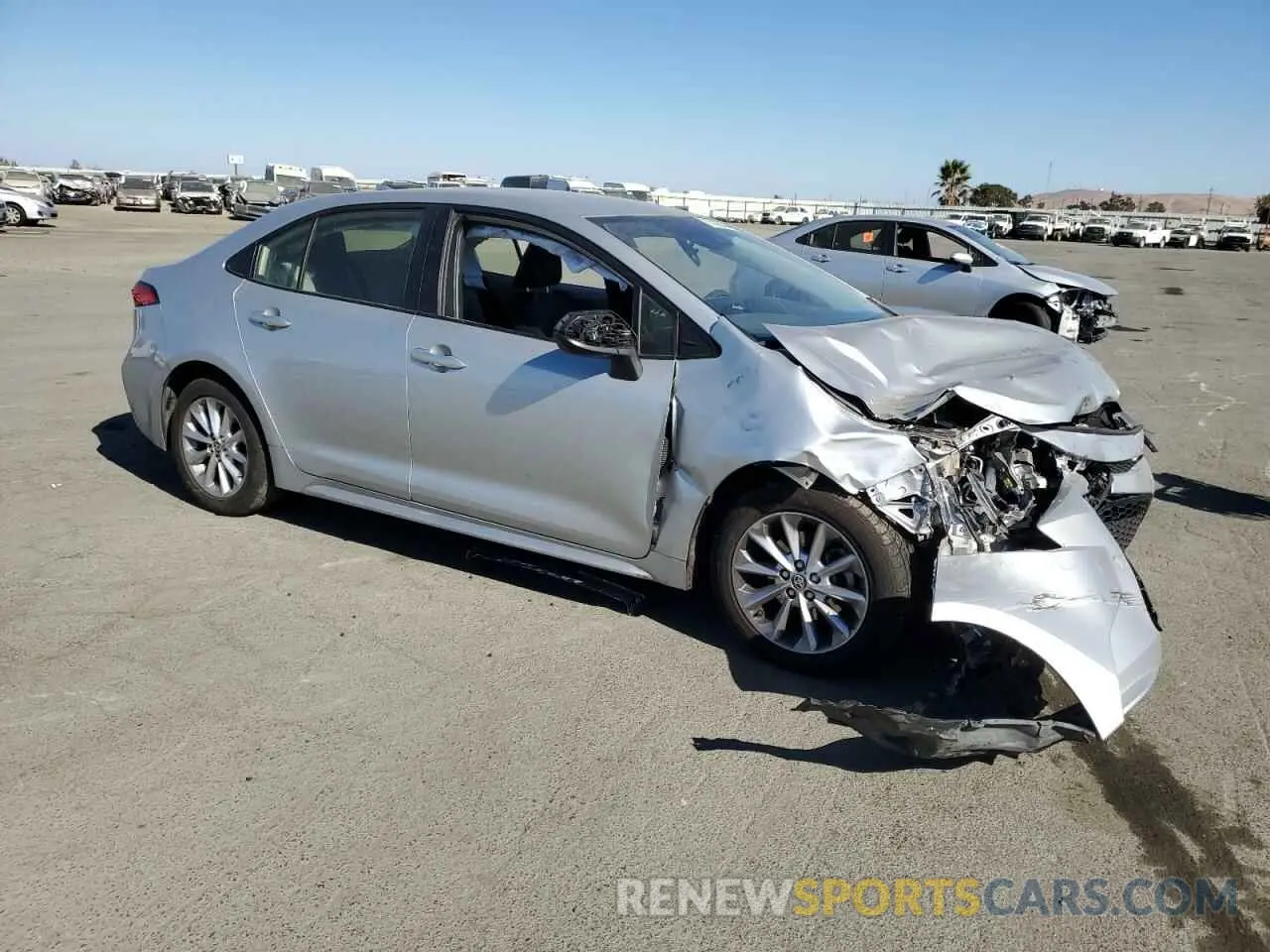 4 fotografías del automóvil dañado JTDVPMAE7NJ205335 TOYOTA COROLLA 2022