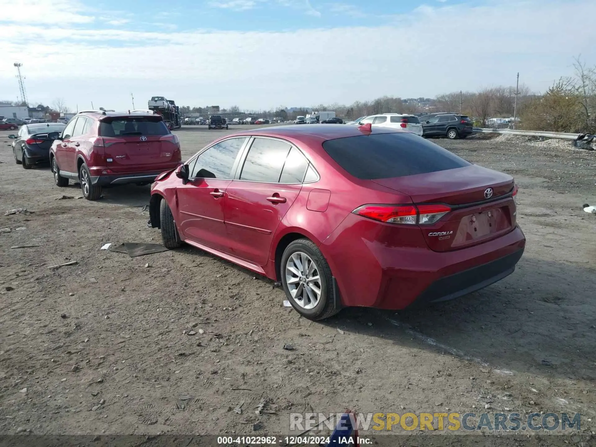 3 fotografías del automóvil dañado JTDVPMAE8NJ230762 TOYOTA COROLLA 2022
