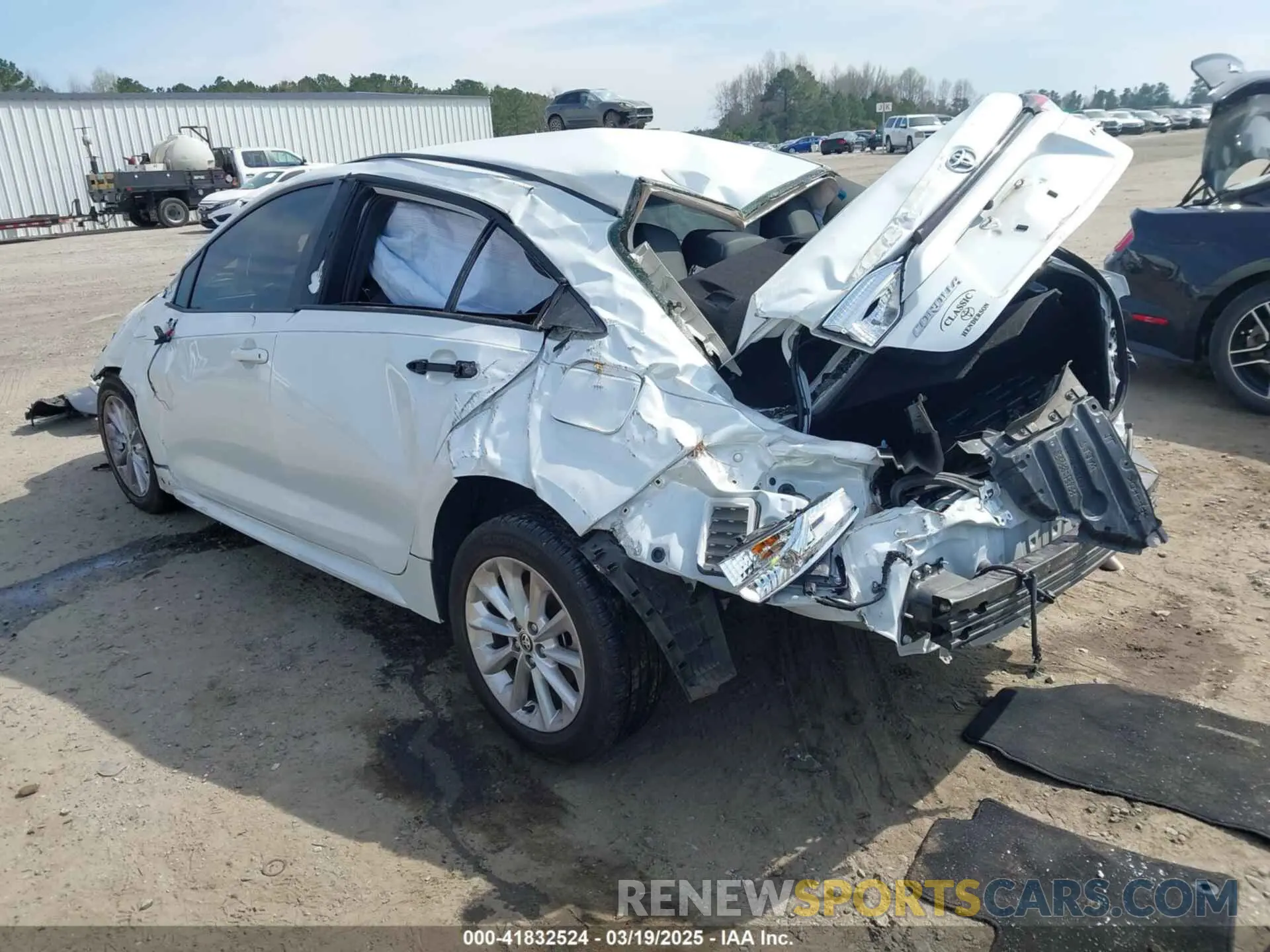 3 fotografías del automóvil dañado JTDVPMAE9N3015203 TOYOTA COROLLA 2022