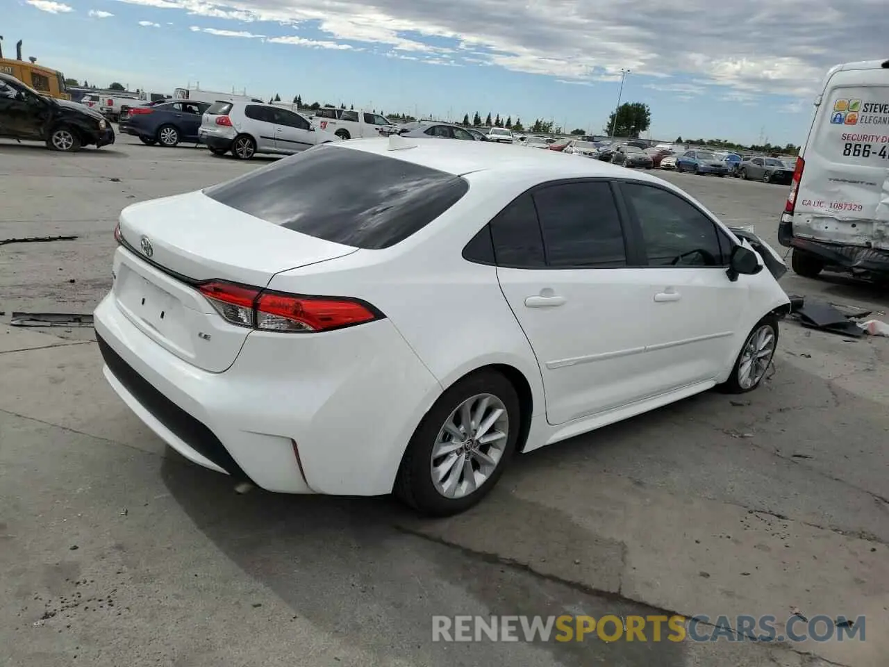 3 fotografías del automóvil dañado JTDVPMAEXN3032060 TOYOTA COROLLA 2022