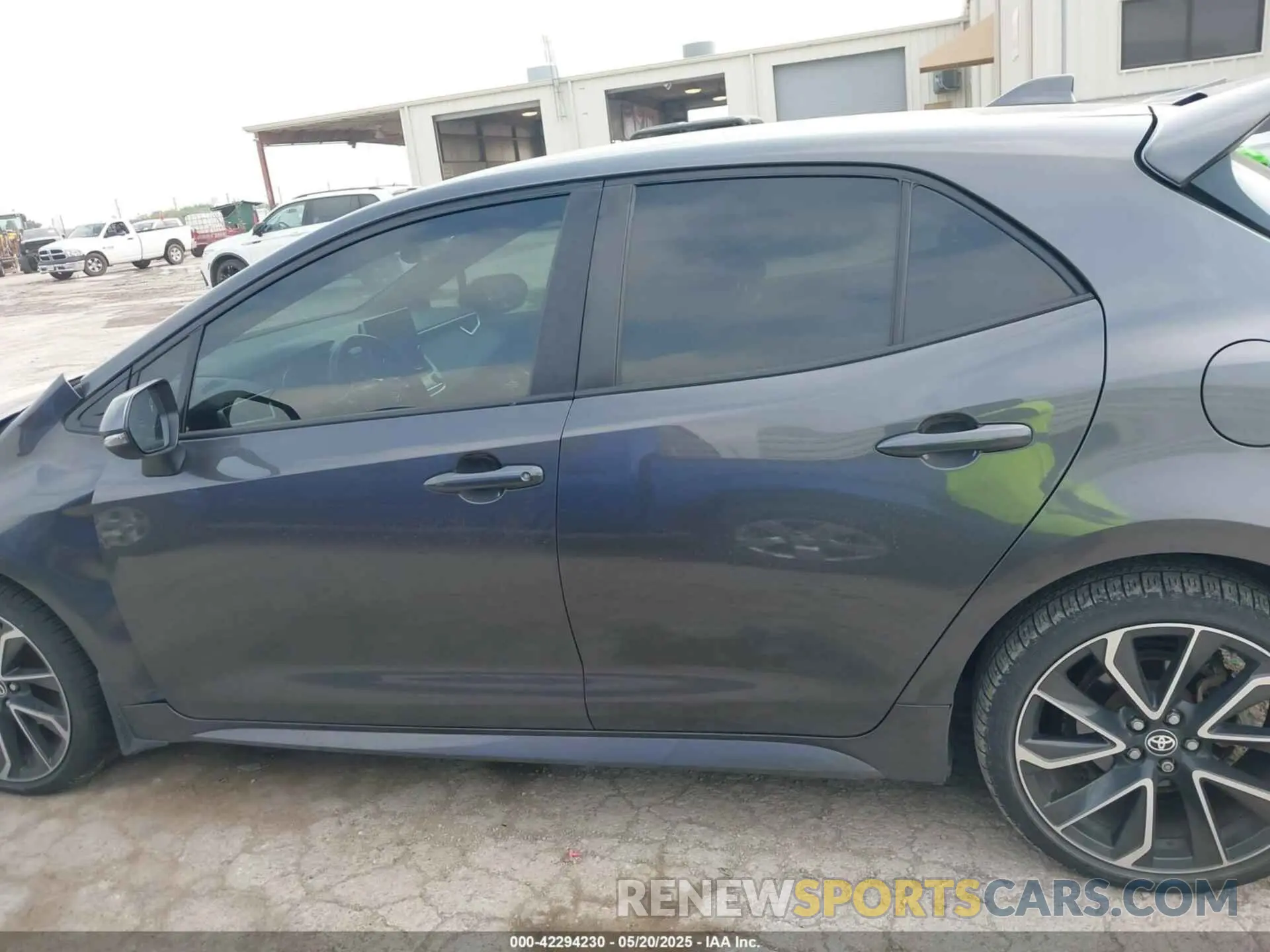 14 fotografías del automóvil dañado JTNA4MBE4N3183347 TOYOTA COROLLA 2022