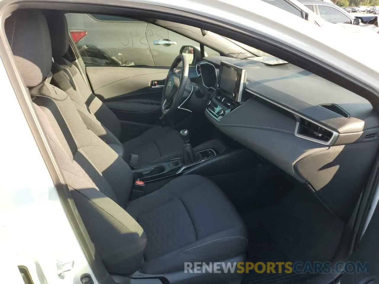 5 fotografías del automóvil dañado JTNB4MBE2N3159827 TOYOTA COROLLA 2022