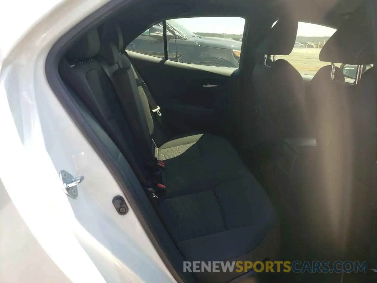 6 fotografías del automóvil dañado JTNB4MBE2N3159827 TOYOTA COROLLA 2022