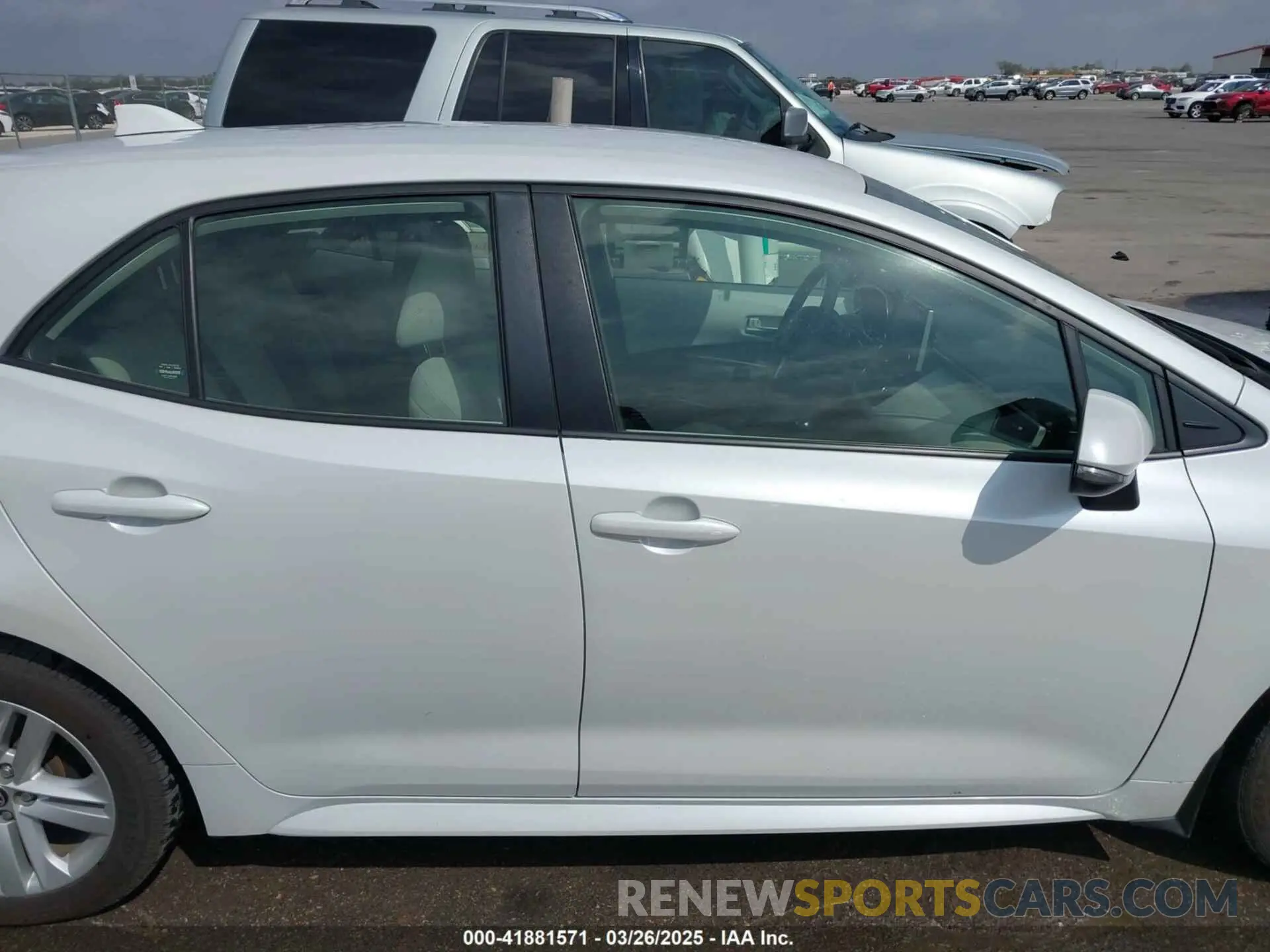 13 fotografías del automóvil dañado JTNB4MBE5N3188805 TOYOTA COROLLA 2022