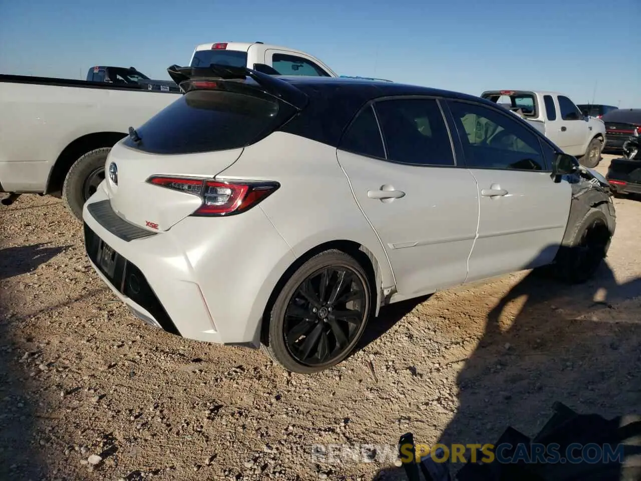 3 fotografías del automóvil dañado JTNC4MBE0N3171950 TOYOTA COROLLA 2022