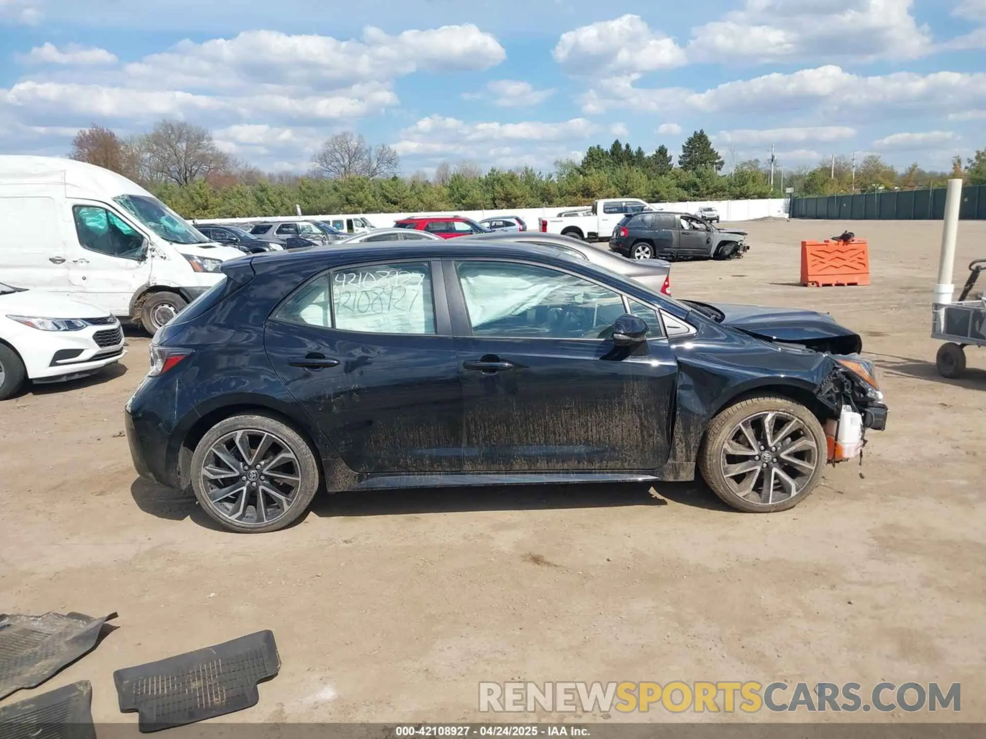 13 fotografías del automóvil dañado JTNC4MBE1N3158091 TOYOTA COROLLA 2022