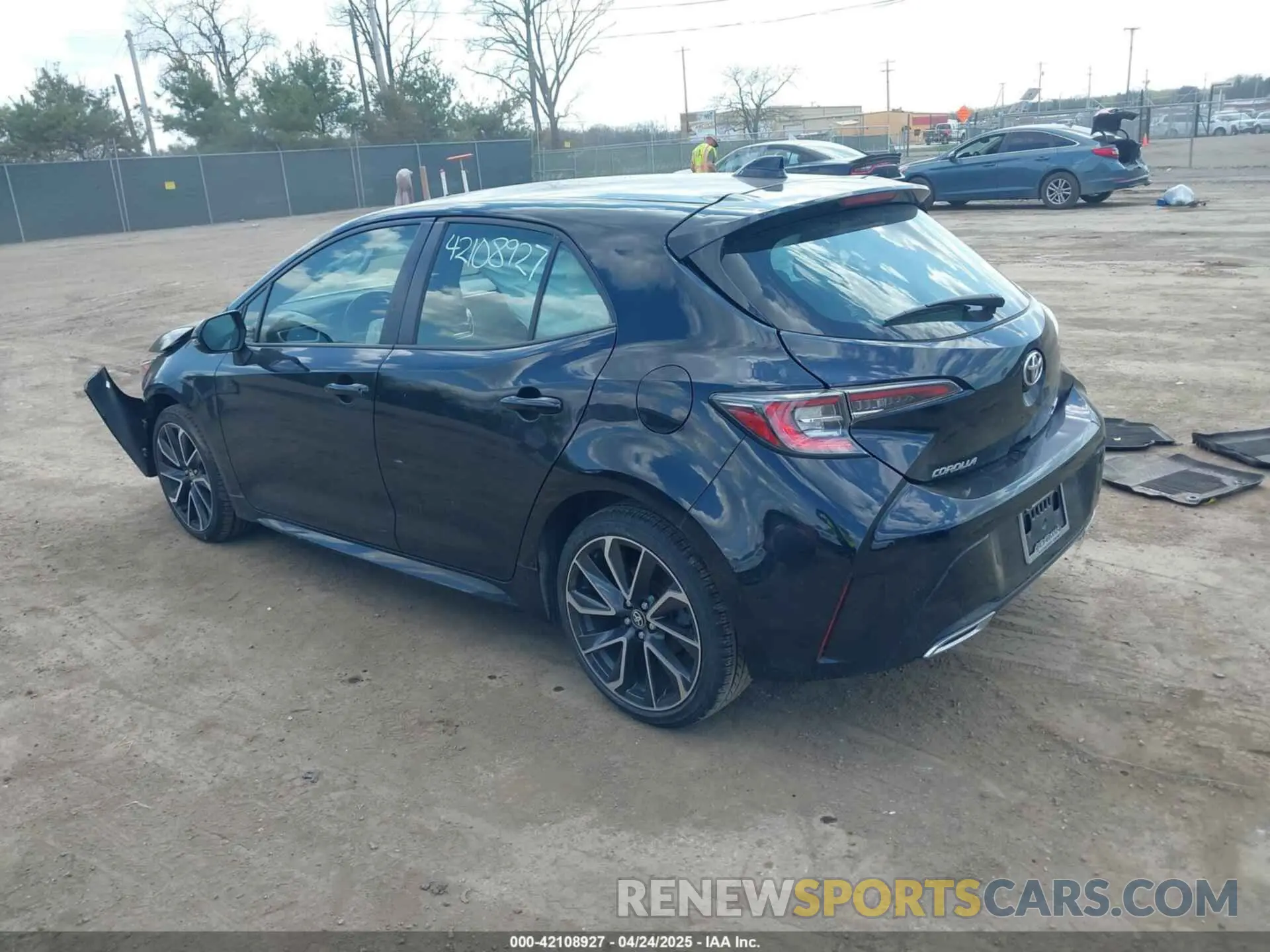 3 fotografías del automóvil dañado JTNC4MBE1N3158091 TOYOTA COROLLA 2022