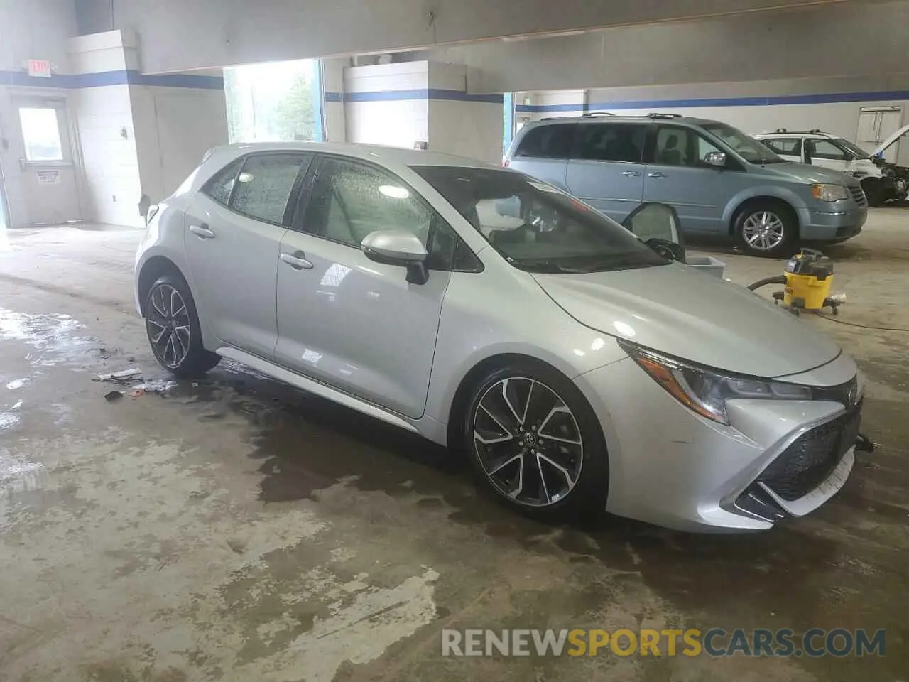 4 fotografías del automóvil dañado JTNC4MBE2N3183405 TOYOTA COROLLA 2022