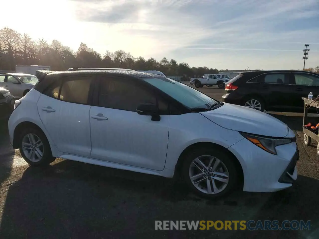 4 fotografías del automóvil dañado JTND4MBE0N3180264 TOYOTA COROLLA 2022