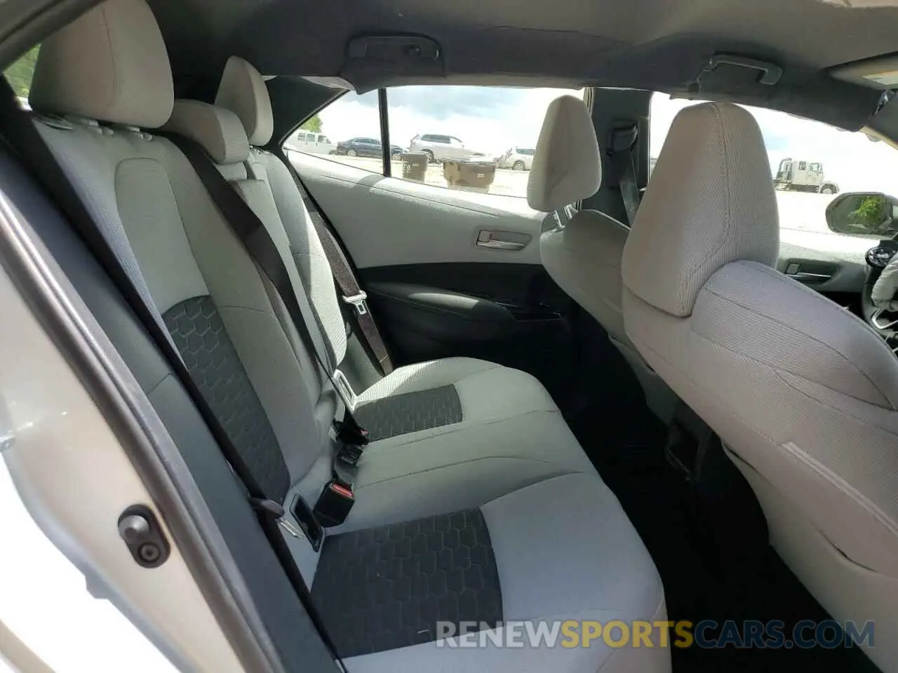 10 fotografías del automóvil dañado JTND4MBE1N3175266 TOYOTA COROLLA 2022