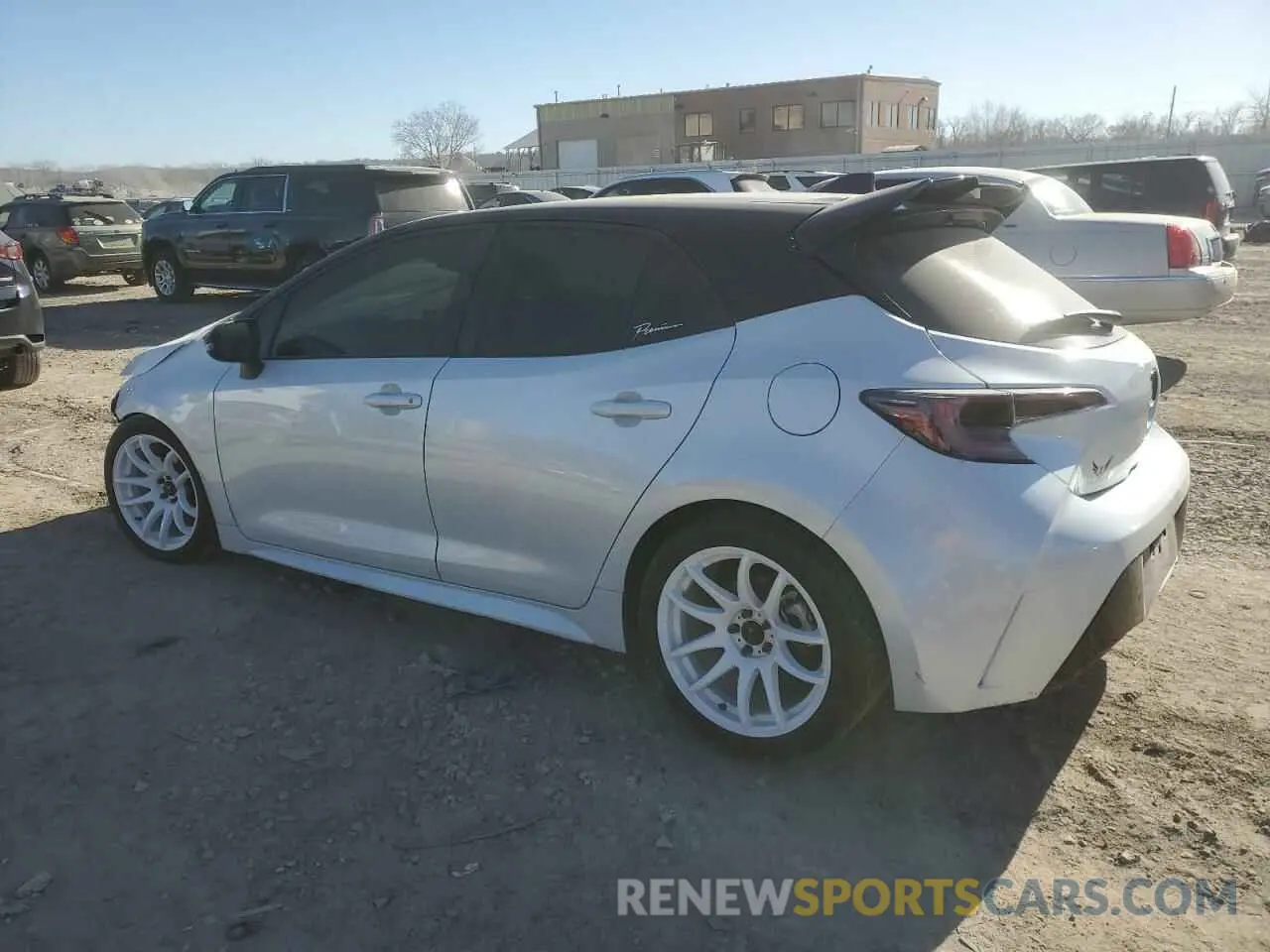 2 fotografías del automóvil dañado JTND4MBE2N3161103 TOYOTA COROLLA 2022