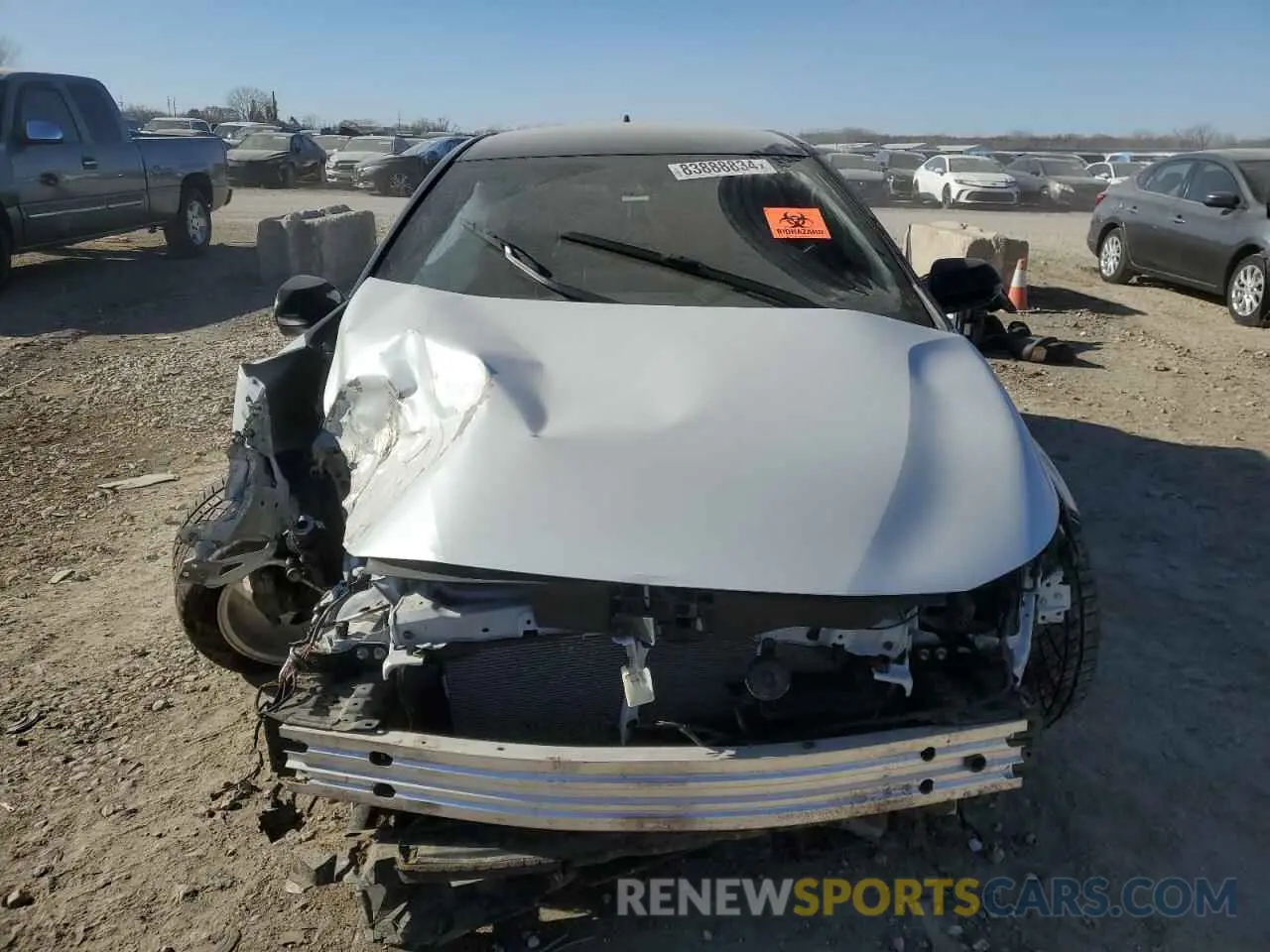 5 fotografías del automóvil dañado JTND4MBE2N3161103 TOYOTA COROLLA 2022