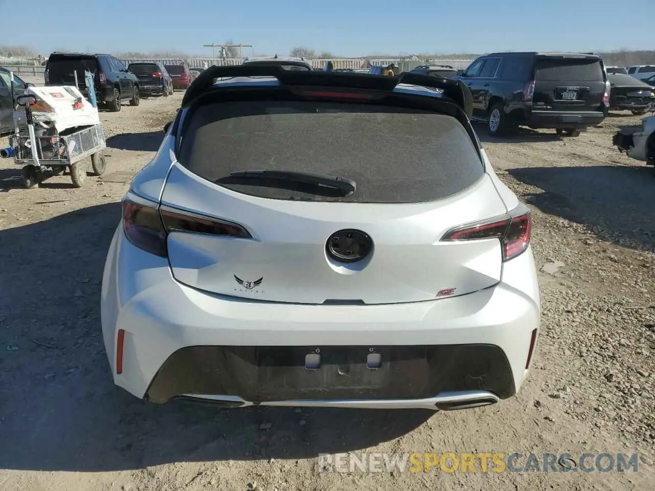 6 fotografías del automóvil dañado JTND4MBE2N3161103 TOYOTA COROLLA 2022