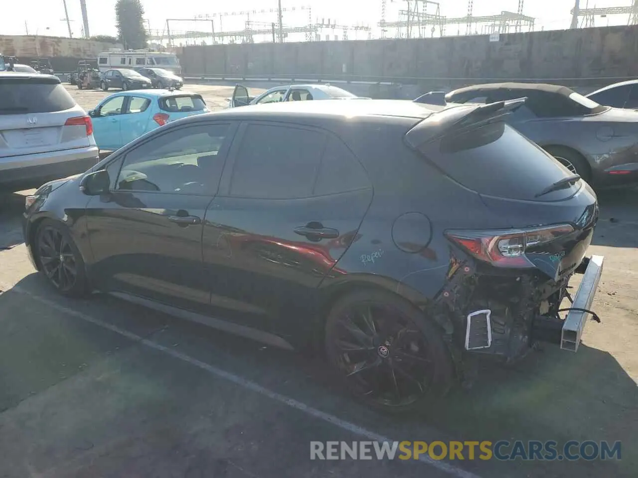 2 fotografías del automóvil dañado JTND4MBE2N3187314 TOYOTA COROLLA 2022
