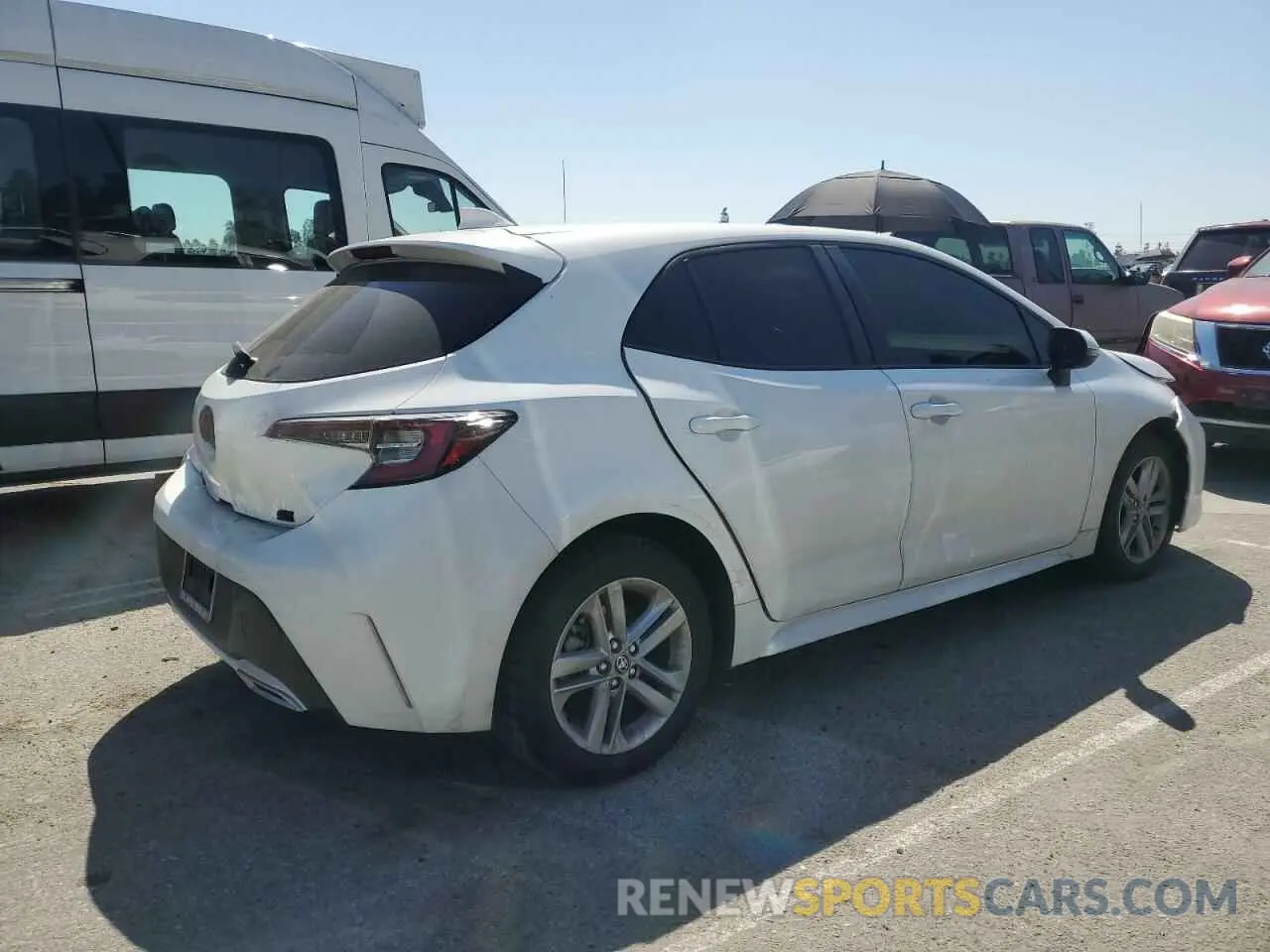 3 fotografías del automóvil dañado JTND4MBE5N3148944 TOYOTA COROLLA 2022