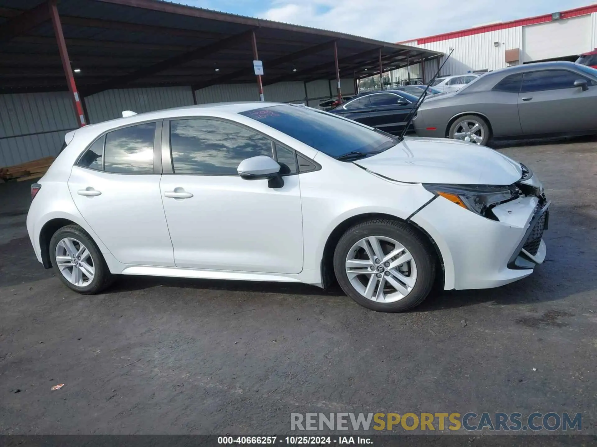 13 fotografías del automóvil dañado JTND4MBE5N3177926 TOYOTA COROLLA 2022