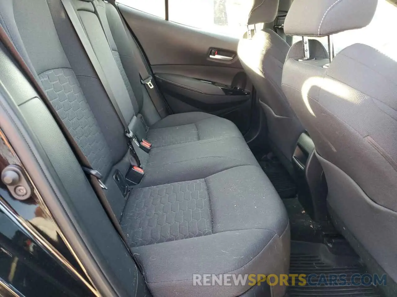 10 fotografías del automóvil dañado JTND4MBE5N3177957 TOYOTA COROLLA 2022